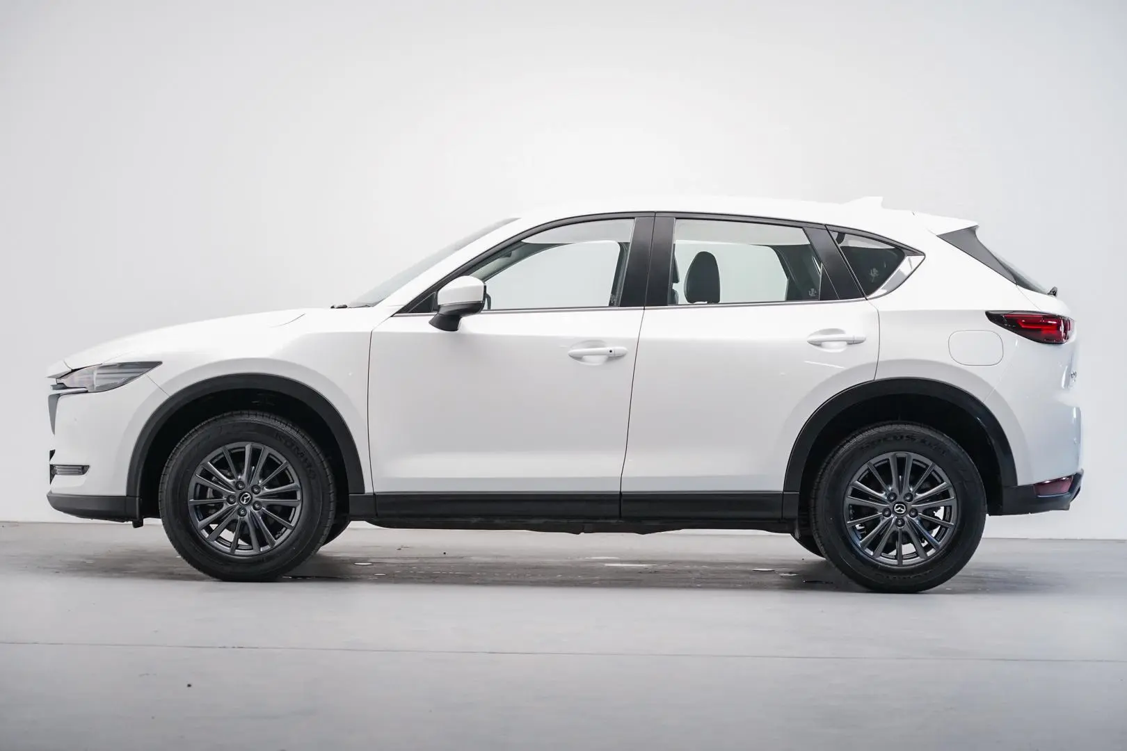 2021 Mazda CX-5 Gallery Image 3