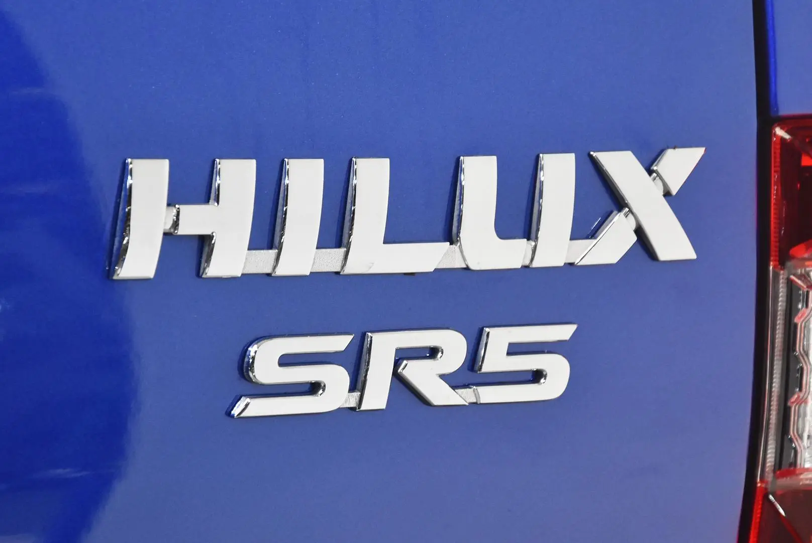 2023 Toyota Hilux Gallery Image 7