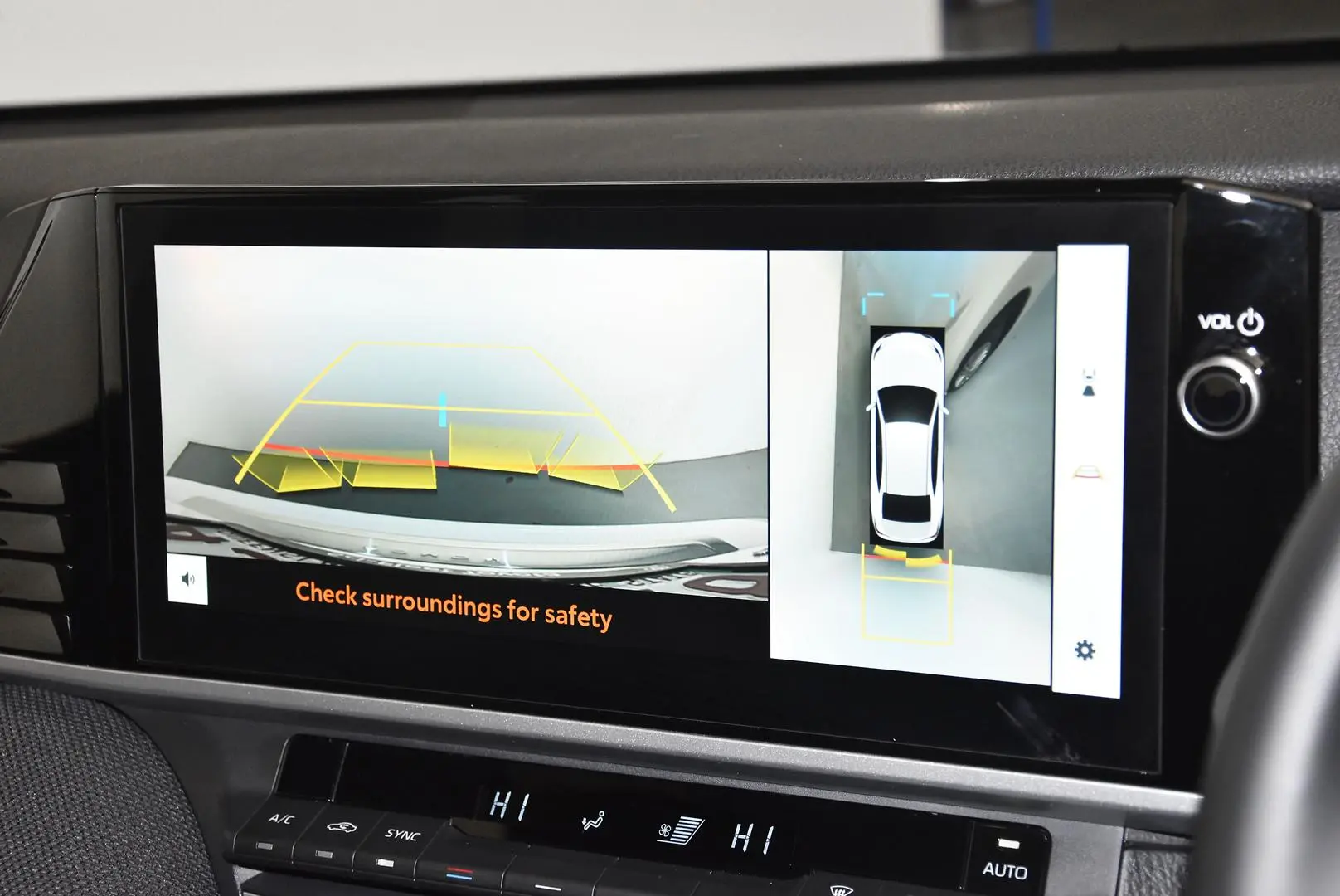2024 Toyota Camry Gallery Image 12