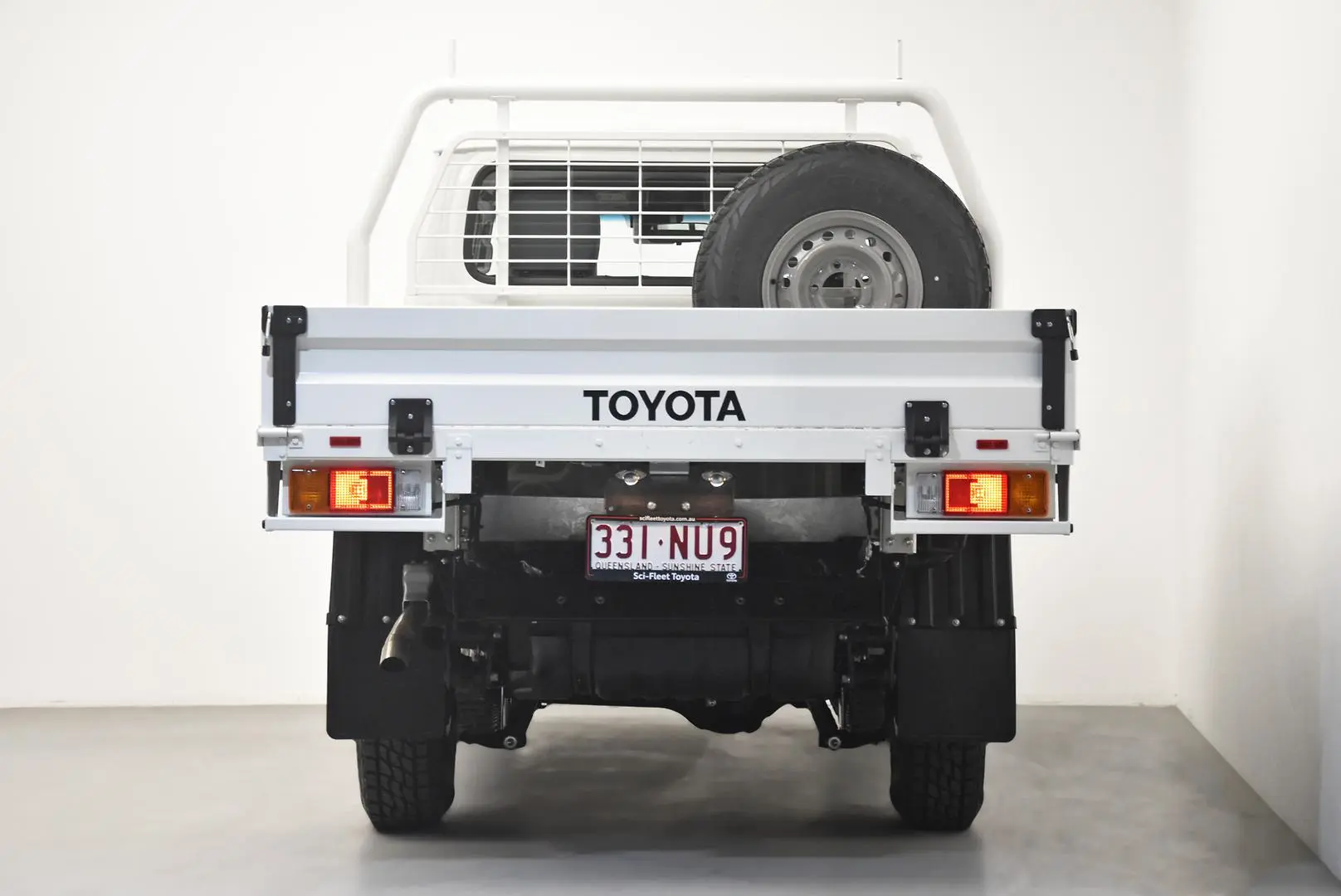 2024 Toyota Landcruiser Gallery Image 6