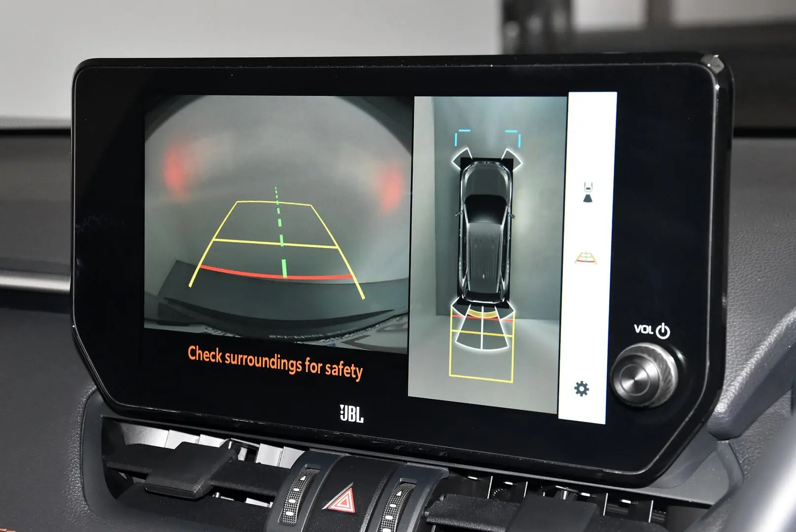 2024 Toyota RAV4 Gallery Image 13