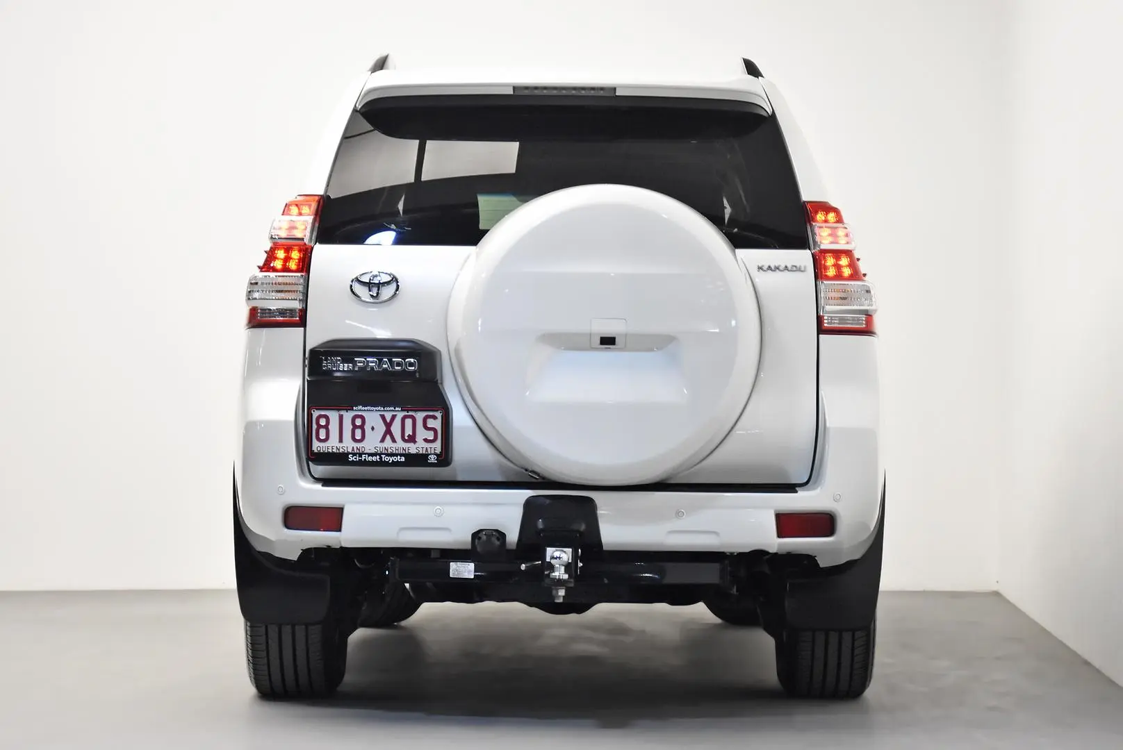 2016 Toyota Landcruiser Prado Gallery Image 6