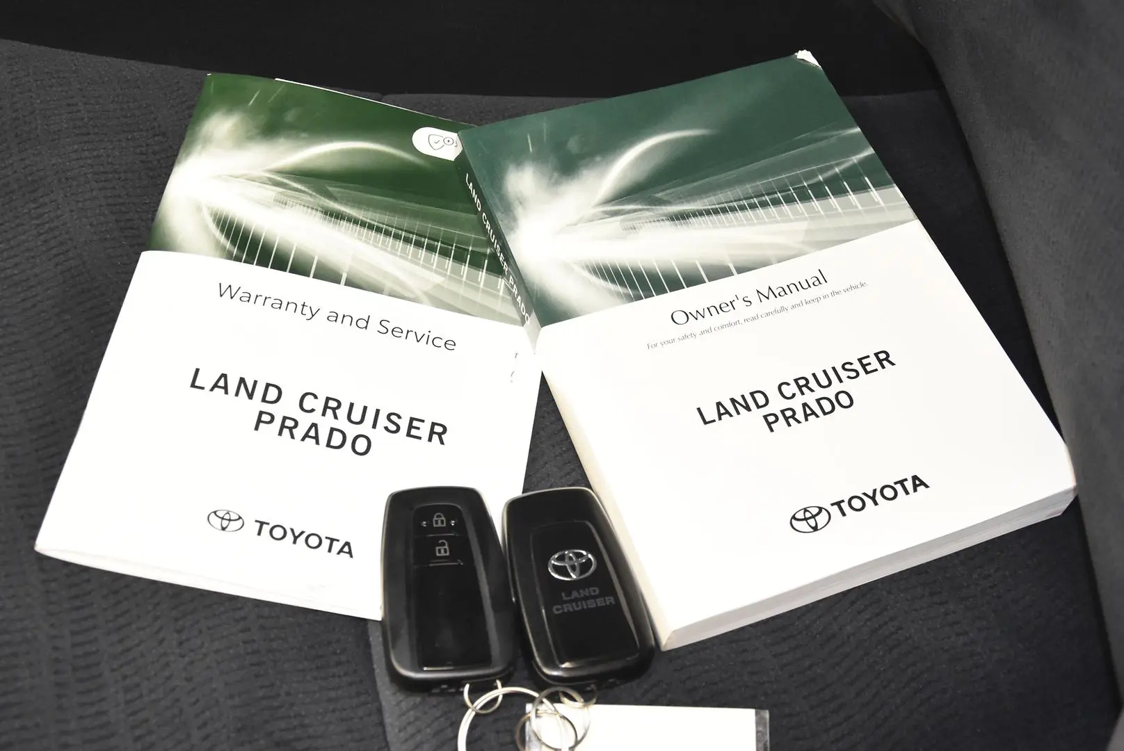 2023 Toyota Landcruiser Prado Gallery Image 18
