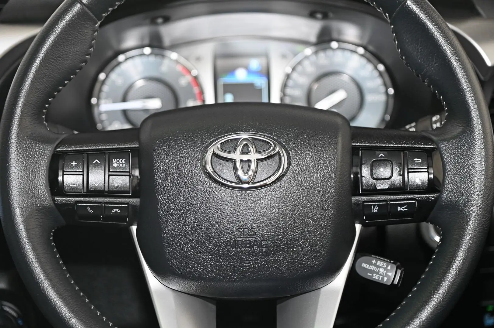 2023 Toyota Hilux Gallery Image 15