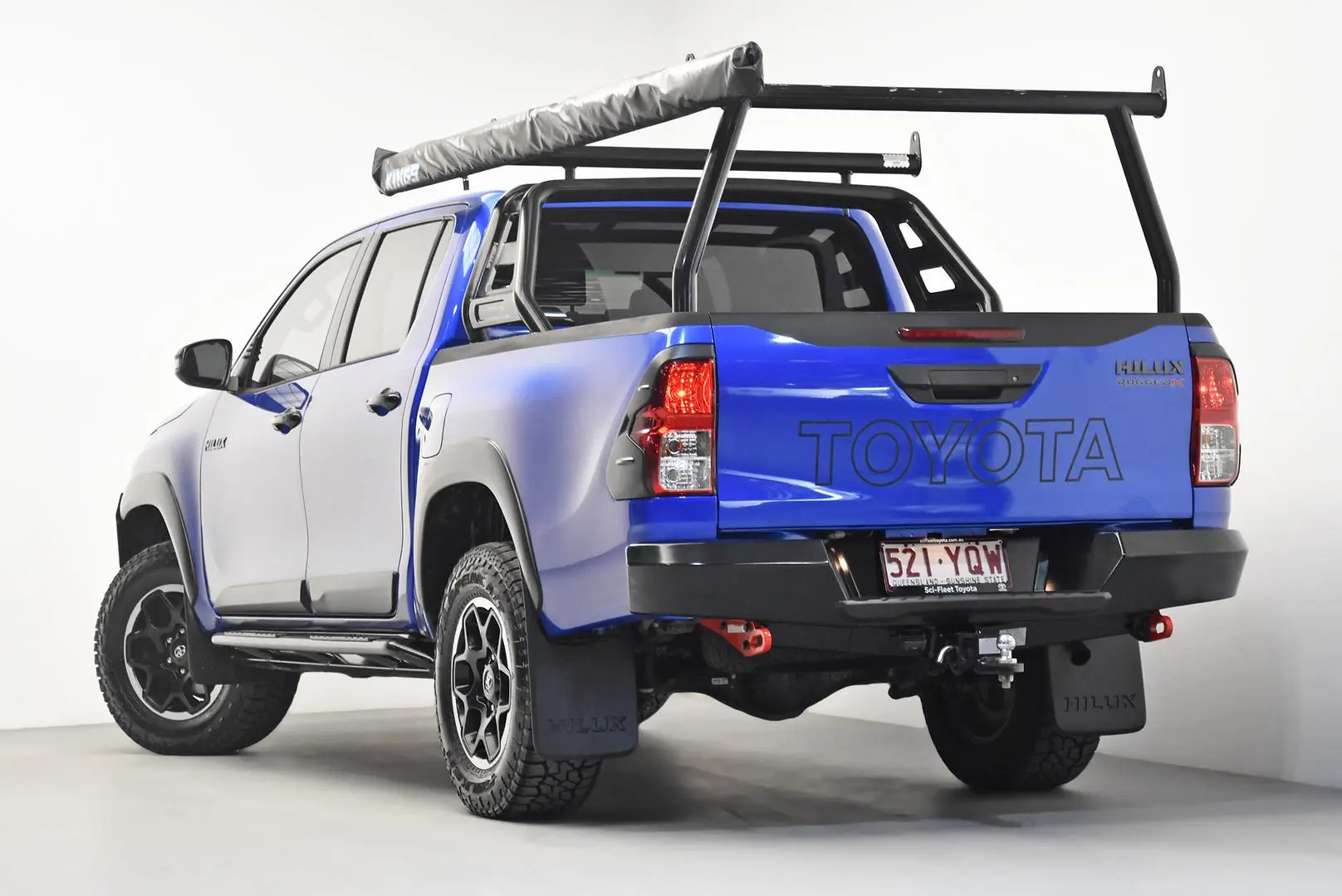 2018 Toyota Hilux Gallery Image 5