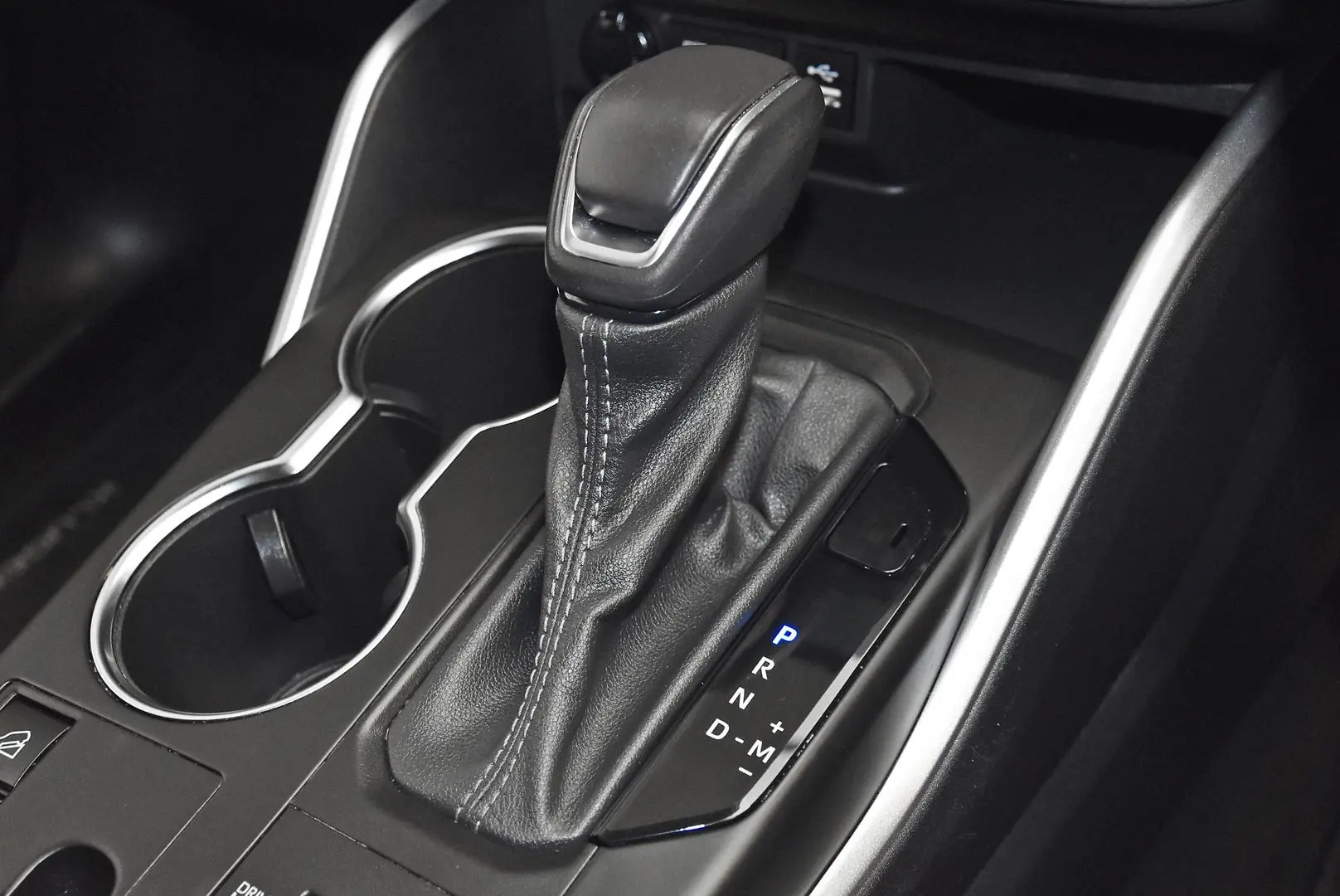 2023 Toyota Kluger Gallery Image 13
