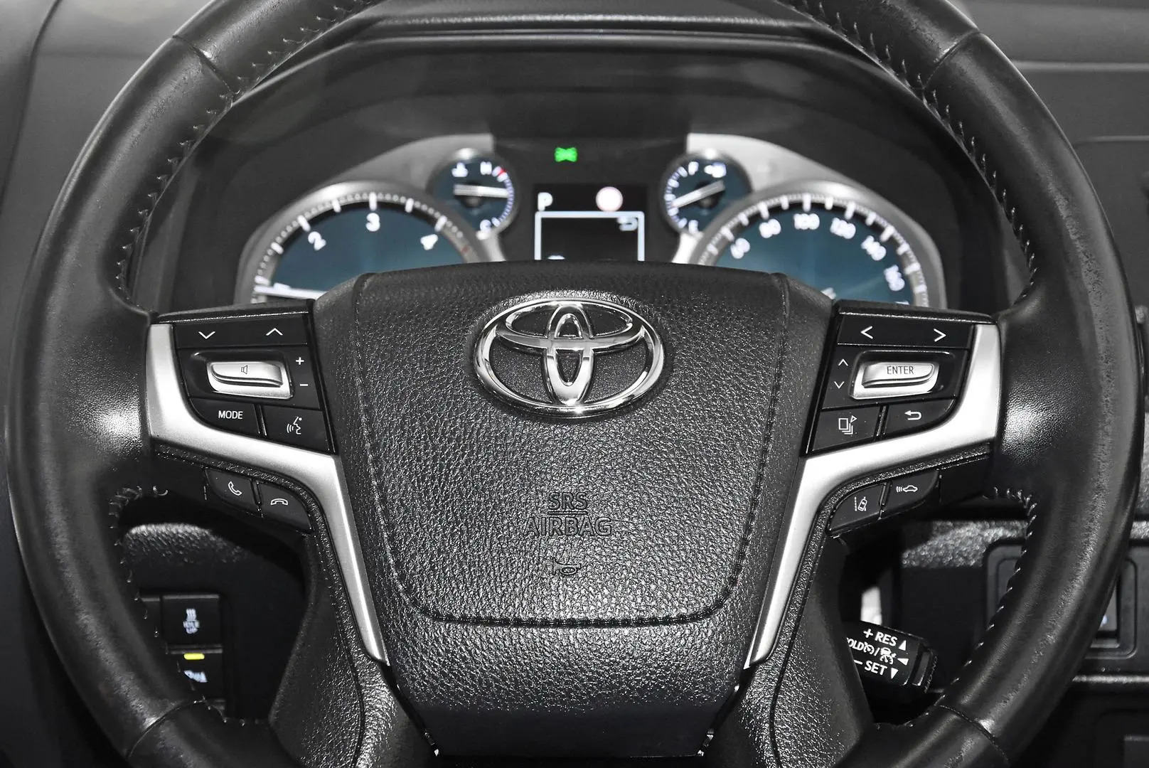 2021 Toyota Landcruiser Prado Gallery Image 13