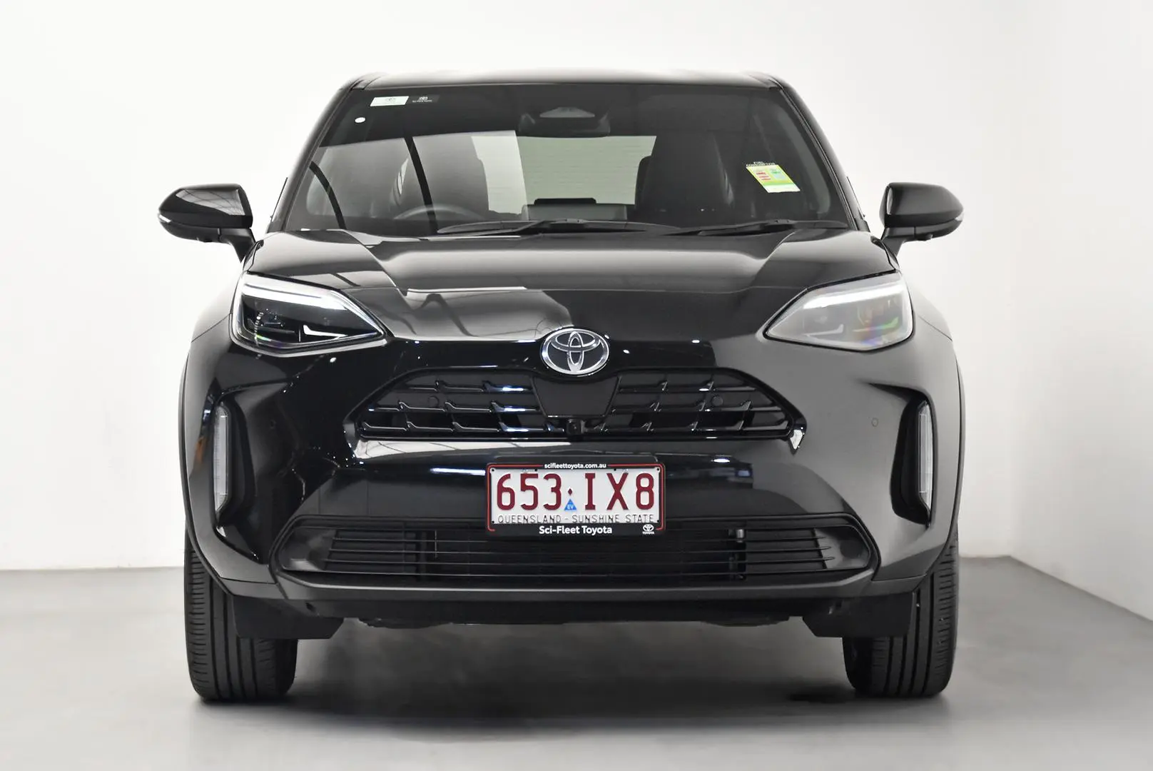 2024 Toyota Yaris Cross Gallery Image 2