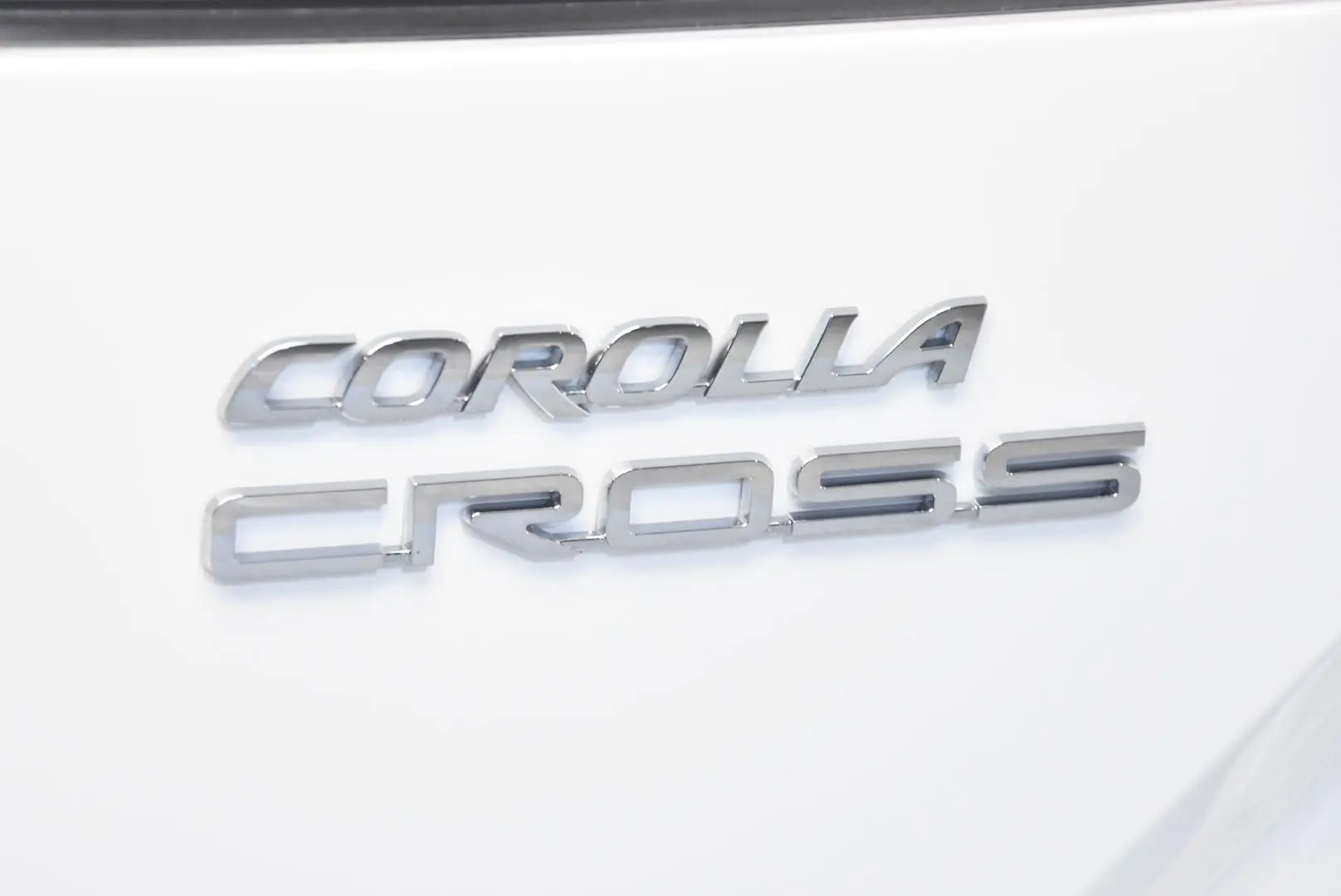 2025 Toyota Corolla Cross Gallery Image 7