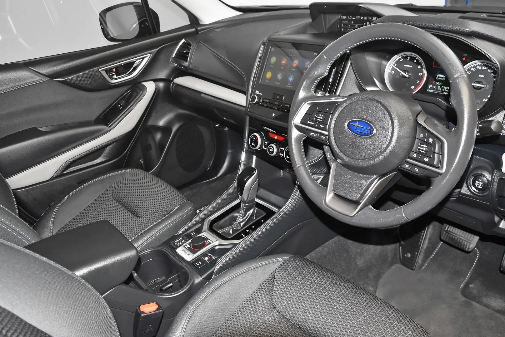 2023 Subaru Forester Gallery Image 8