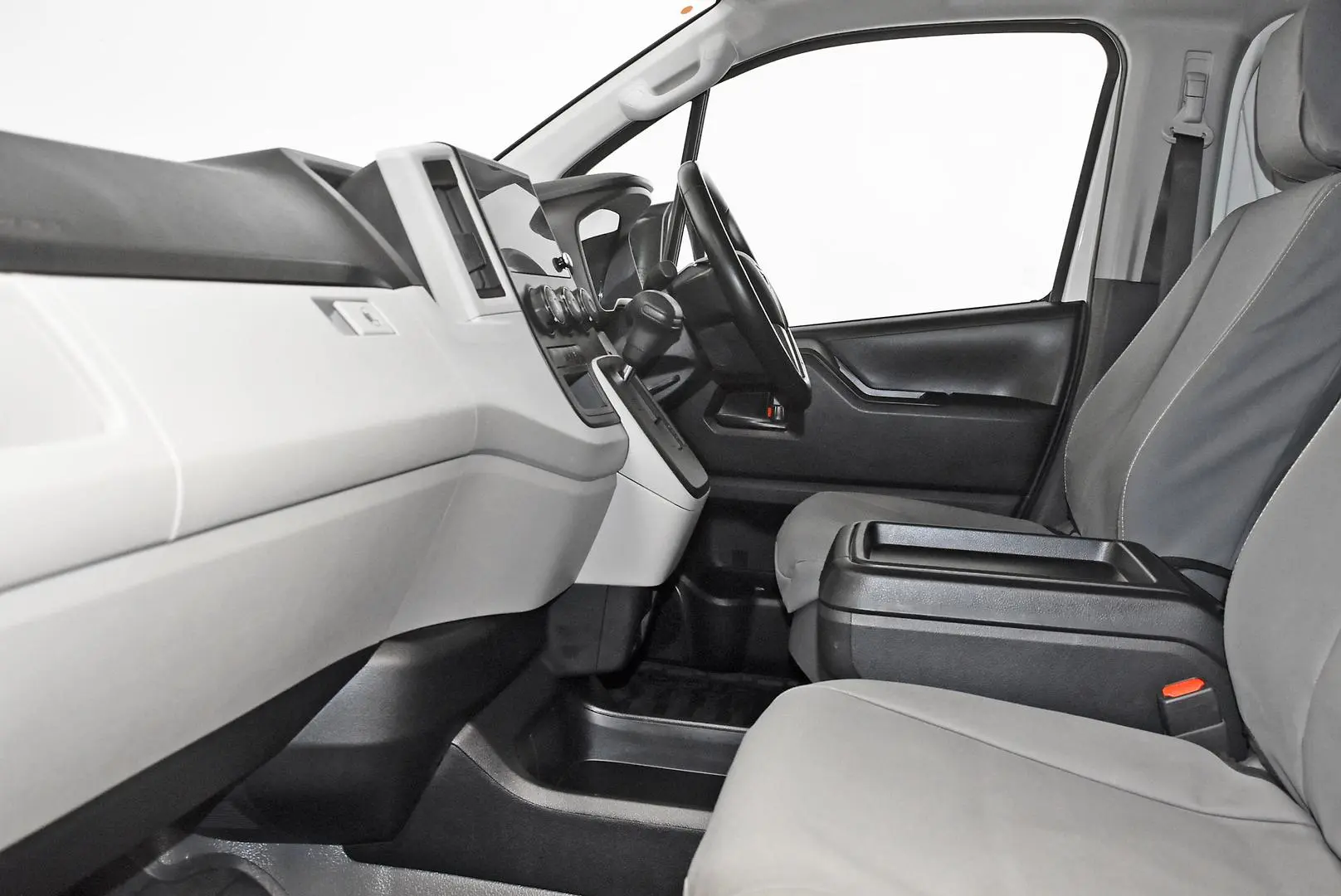 2024 Toyota Hiace Gallery Image 16
