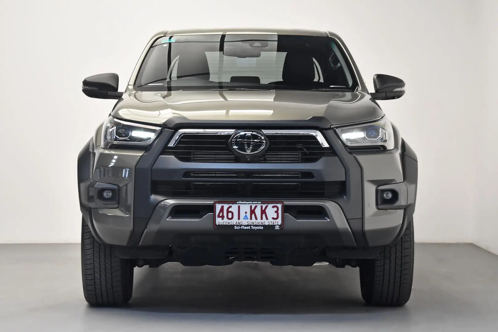 2024 Toyota Hilux Gallery Image 2