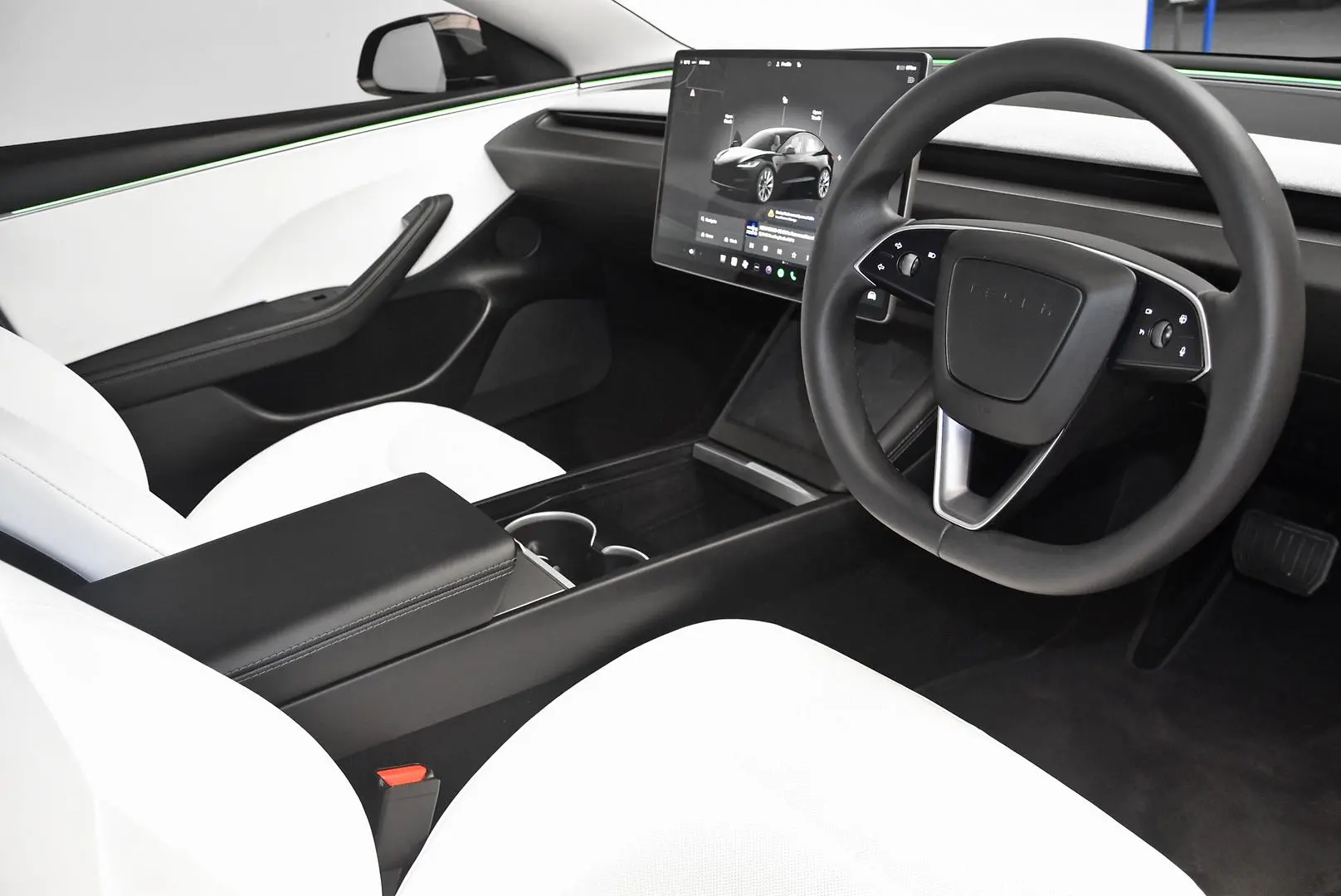 2024 Tesla Model 3 Gallery Image 7