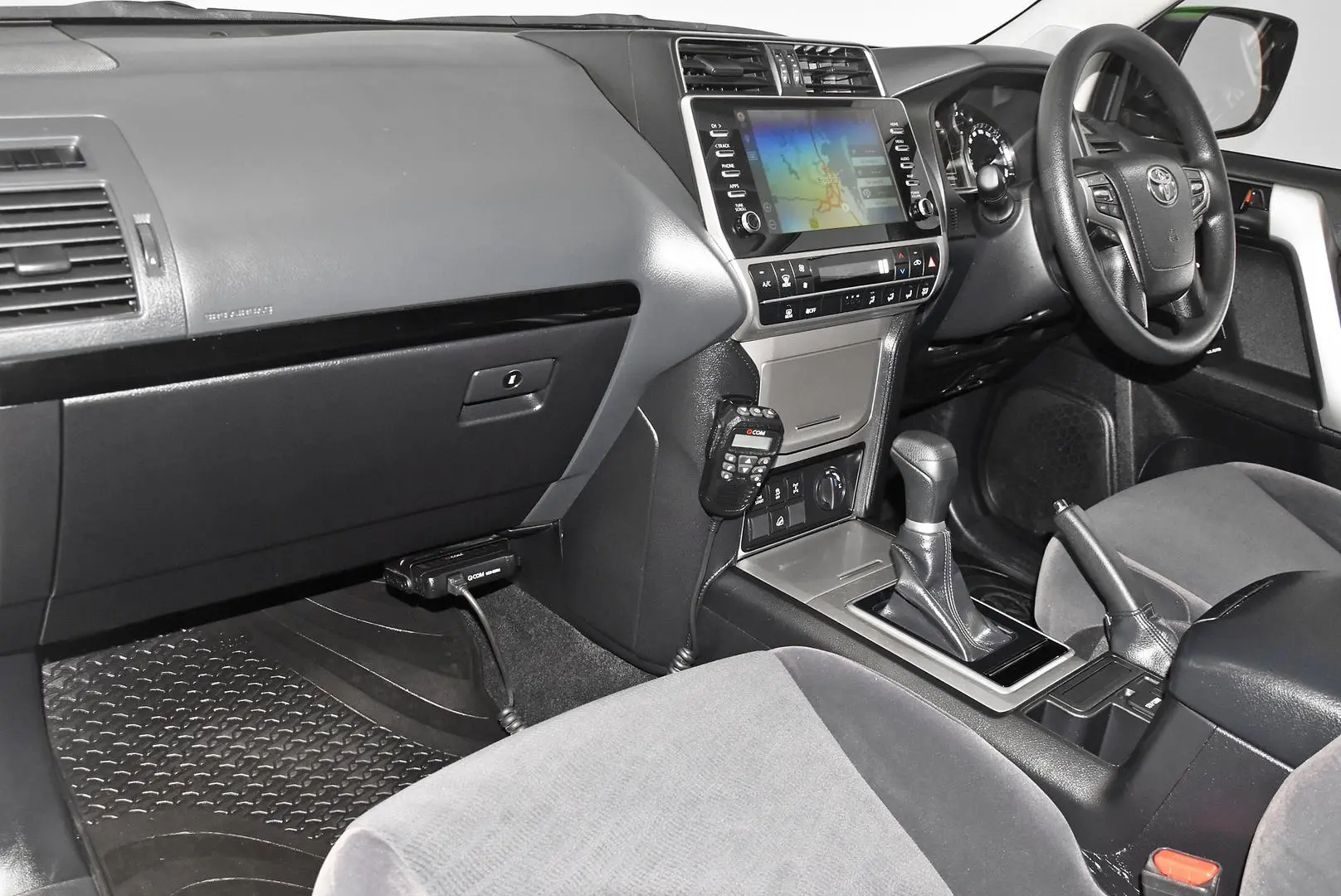 2022 Toyota Landcruiser Prado Gallery Image 15