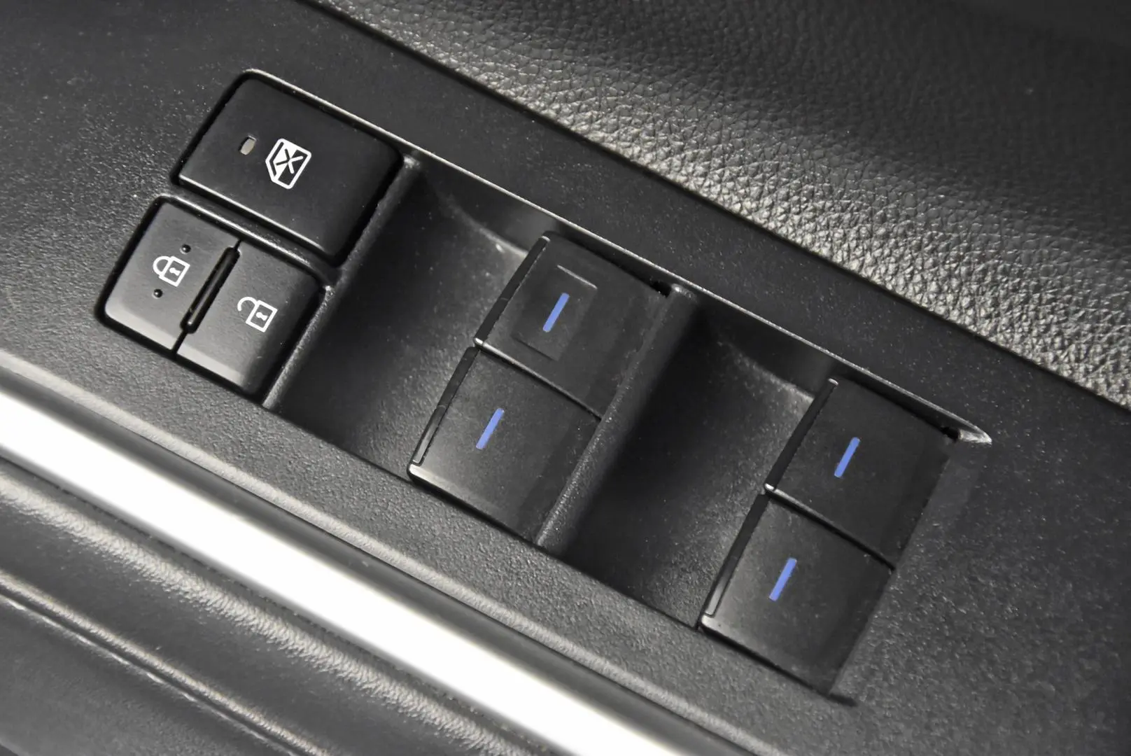 2022 Toyota Kluger Gallery Image 10