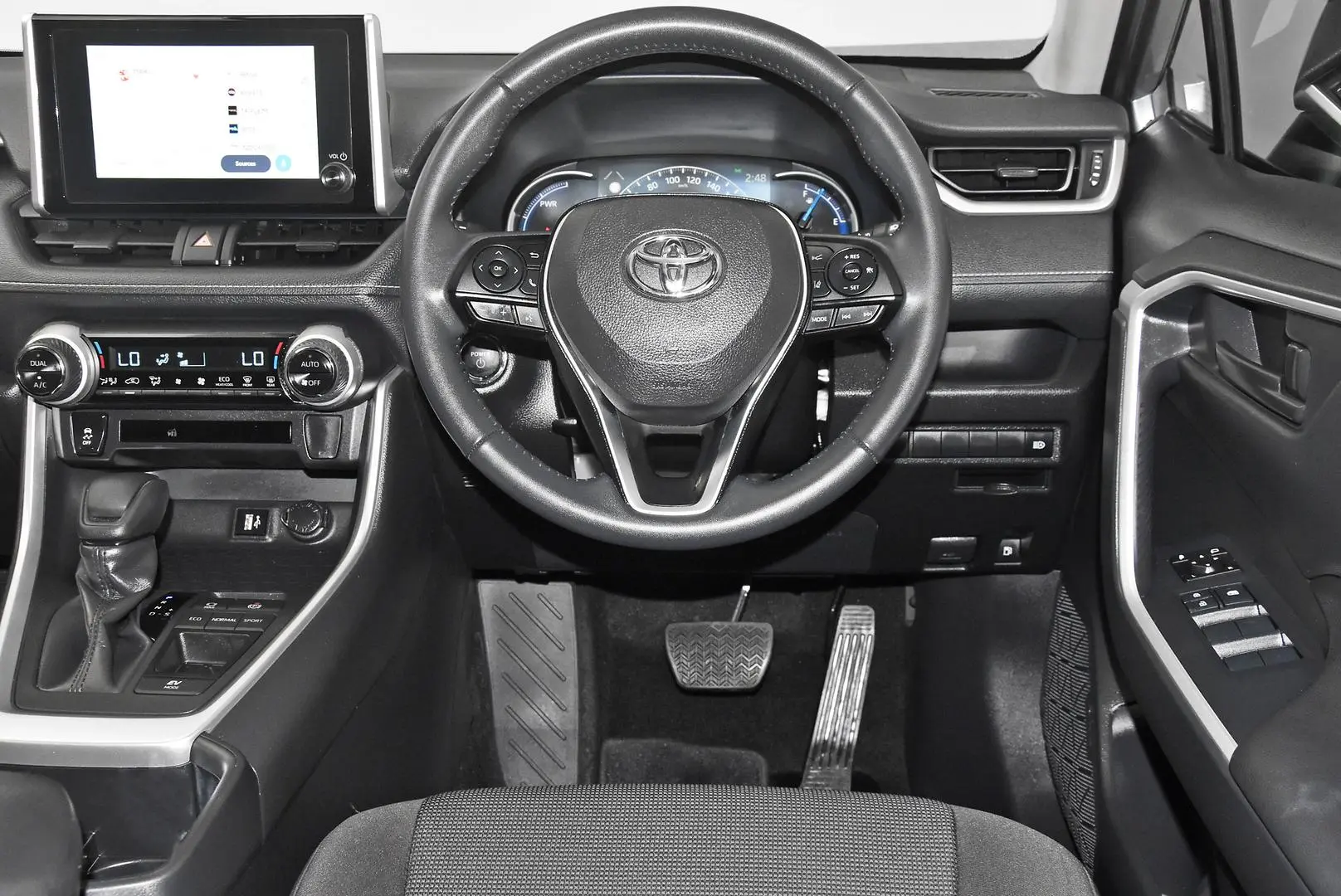 2024 Toyota RAV4 Gallery Image 15