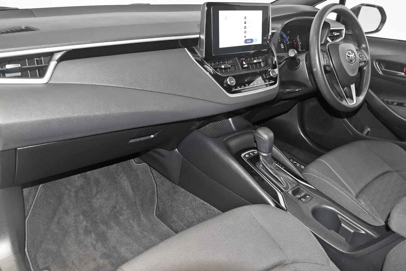 2022 Toyota Corolla Gallery Image 17