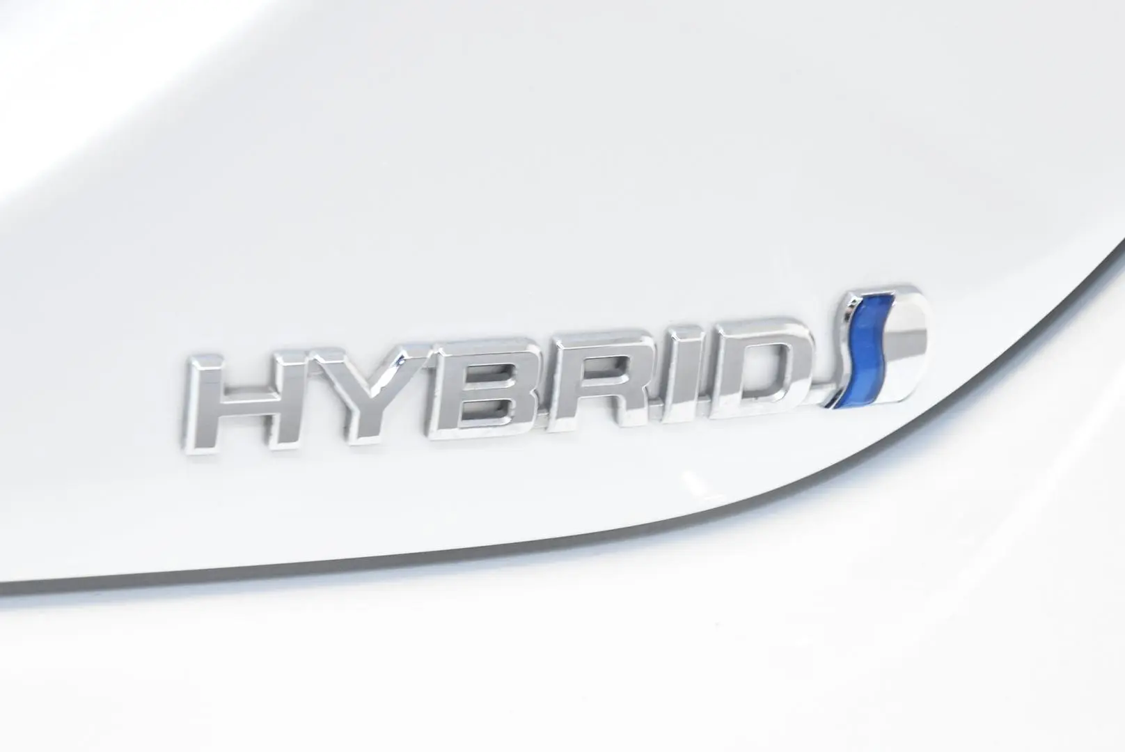 2017 Toyota Camry Gallery Image 7