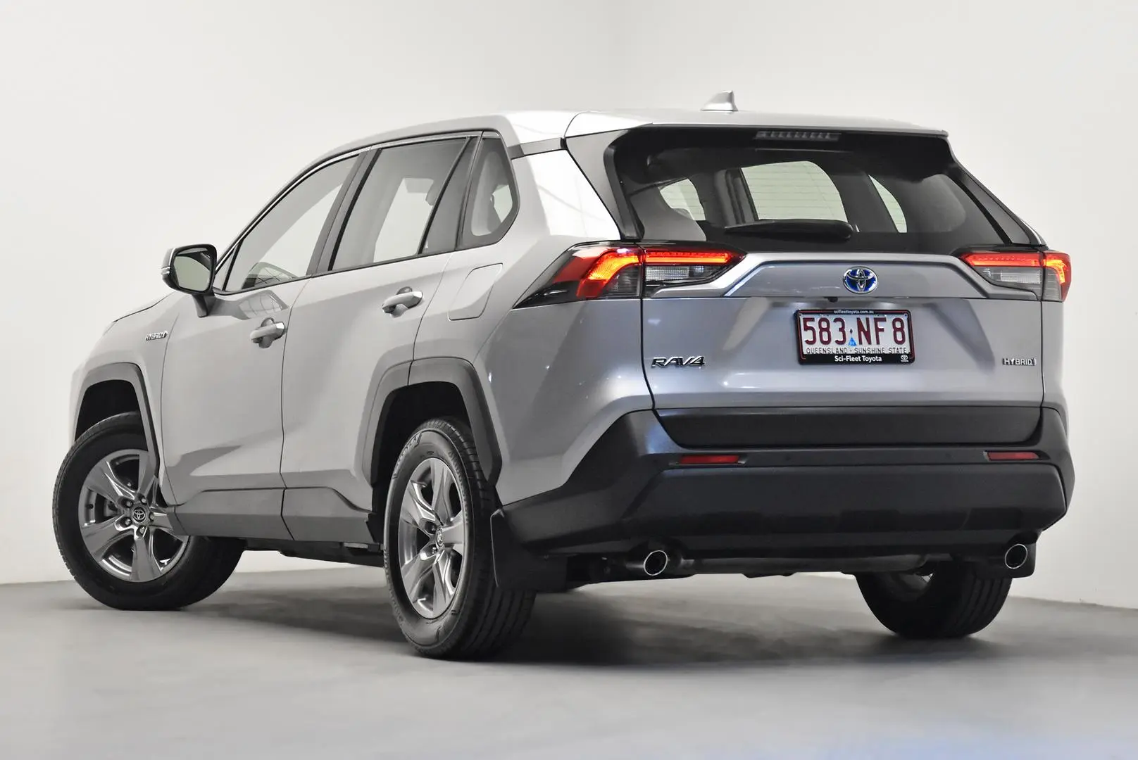 2023 Toyota RAV4 Gallery Image 5