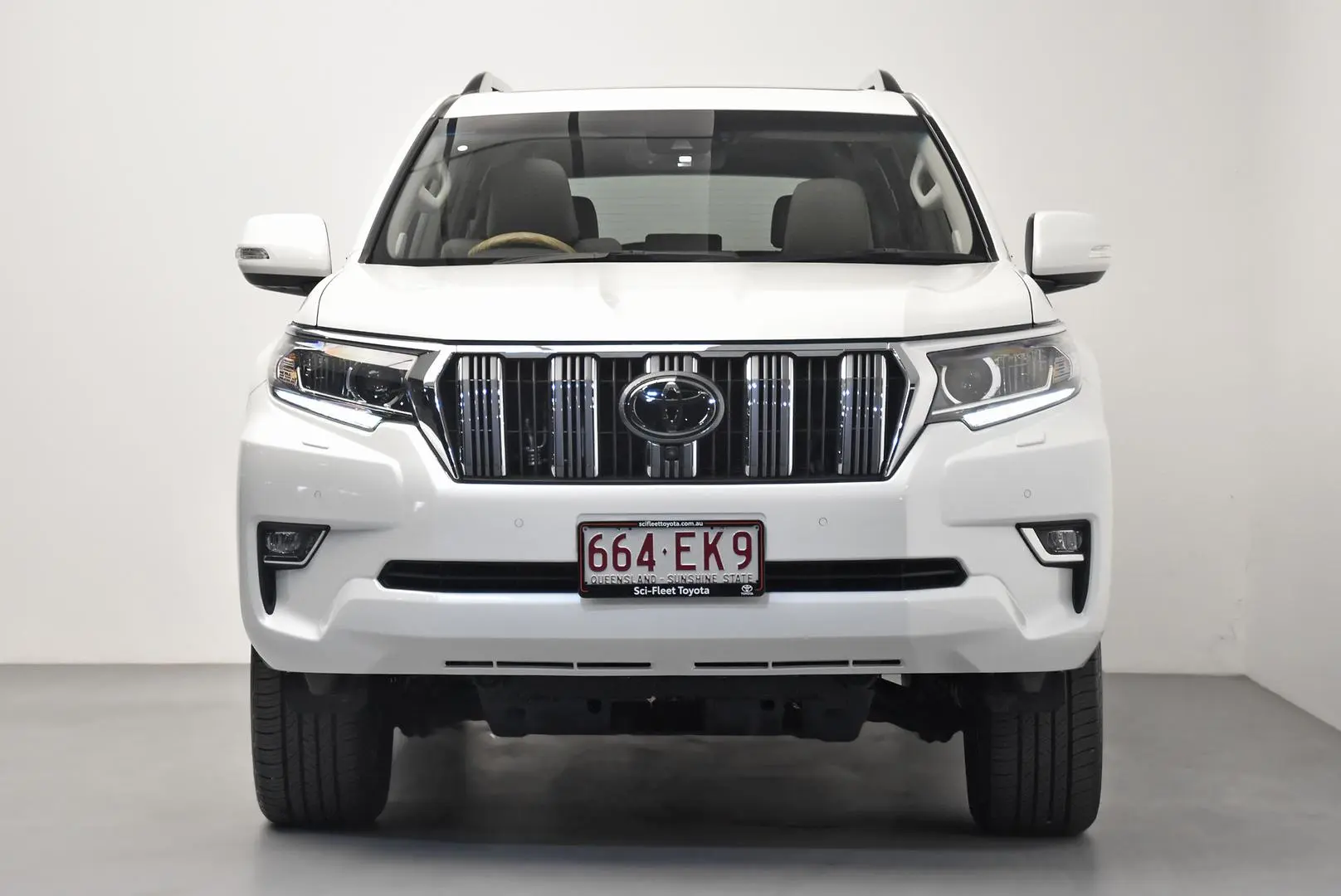 2022 Toyota Landcruiser Prado Gallery Image 2