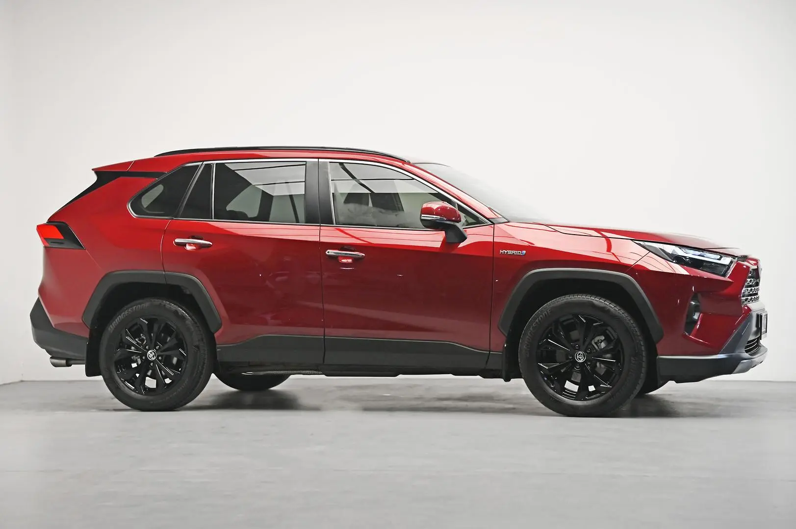 2023 Toyota Rav4 Gallery Image 3