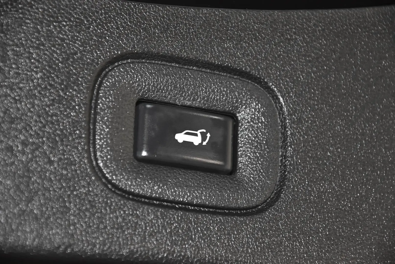 2021 Renault Koleos Gallery Image 21