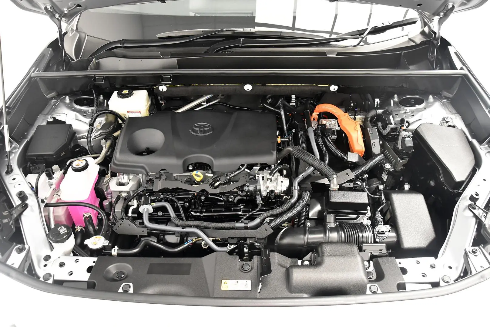 2024 Toyota RAV4 Gallery Image 23