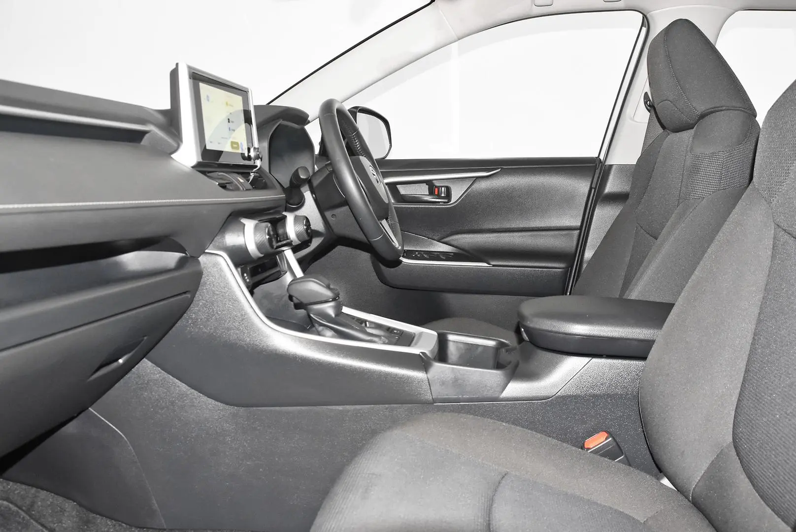 2024 Toyota RAV4 Gallery Image 18