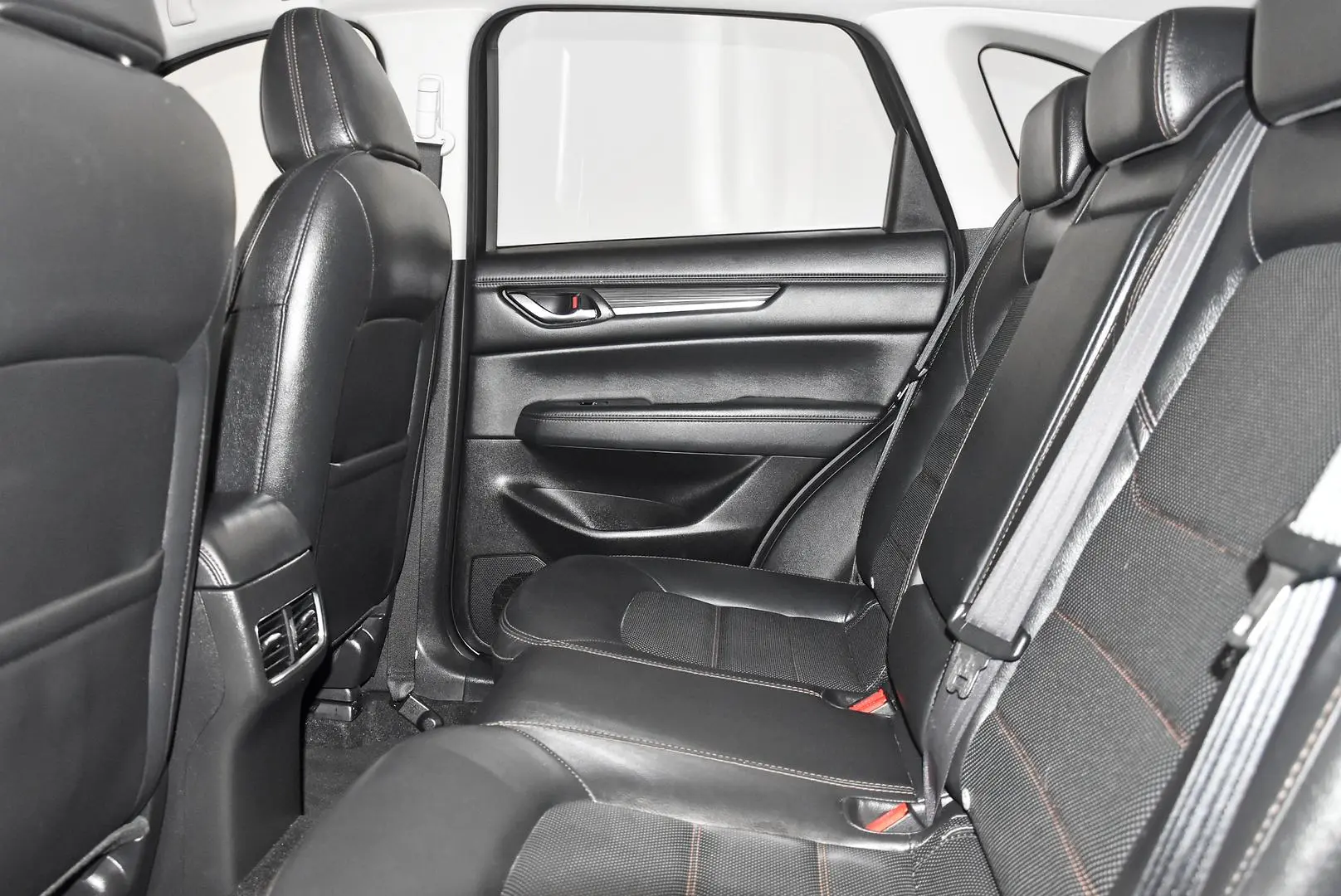2021 Mazda CX-5 Gallery Image 18
