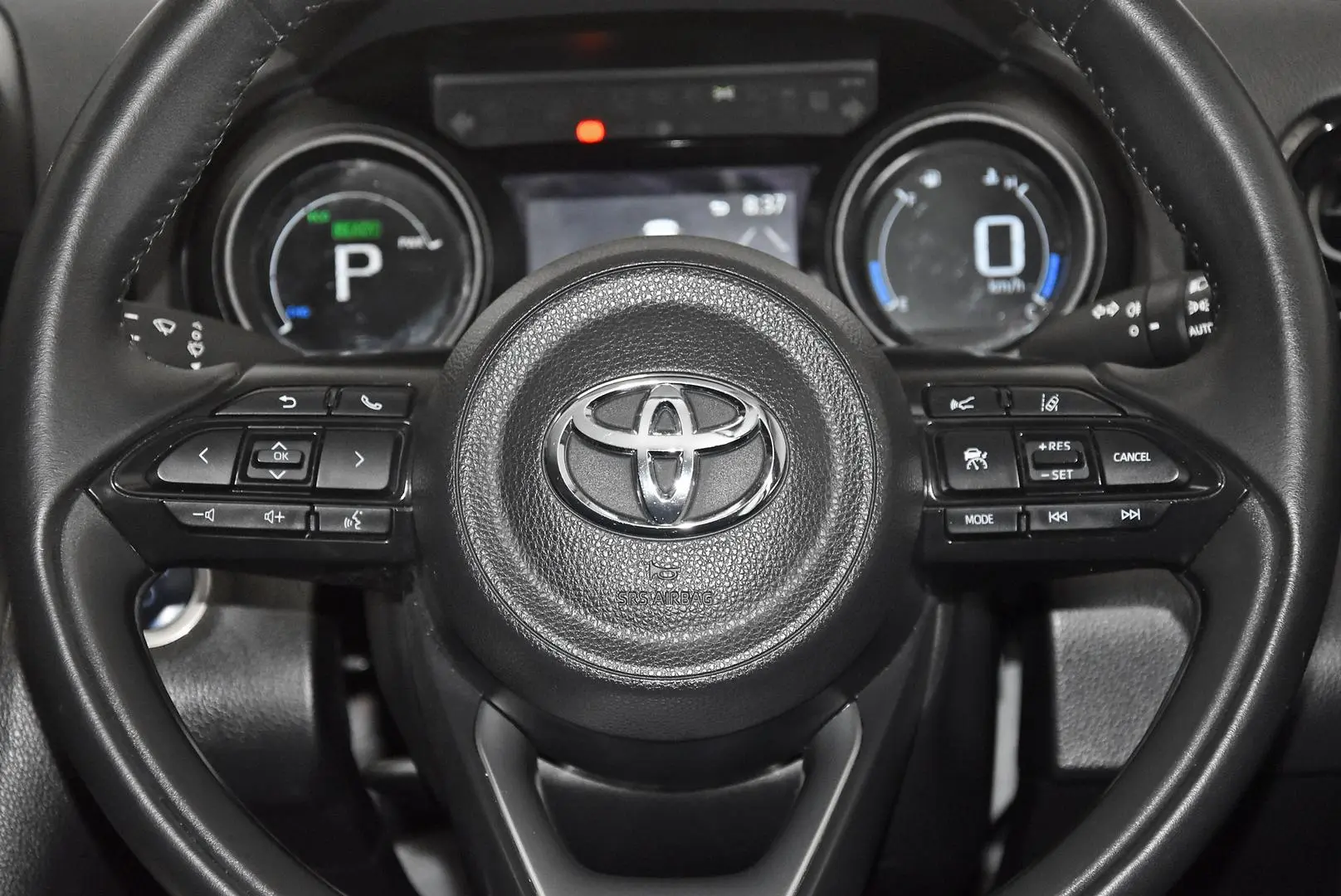 2022 Toyota Yaris Cross Gallery Image 16