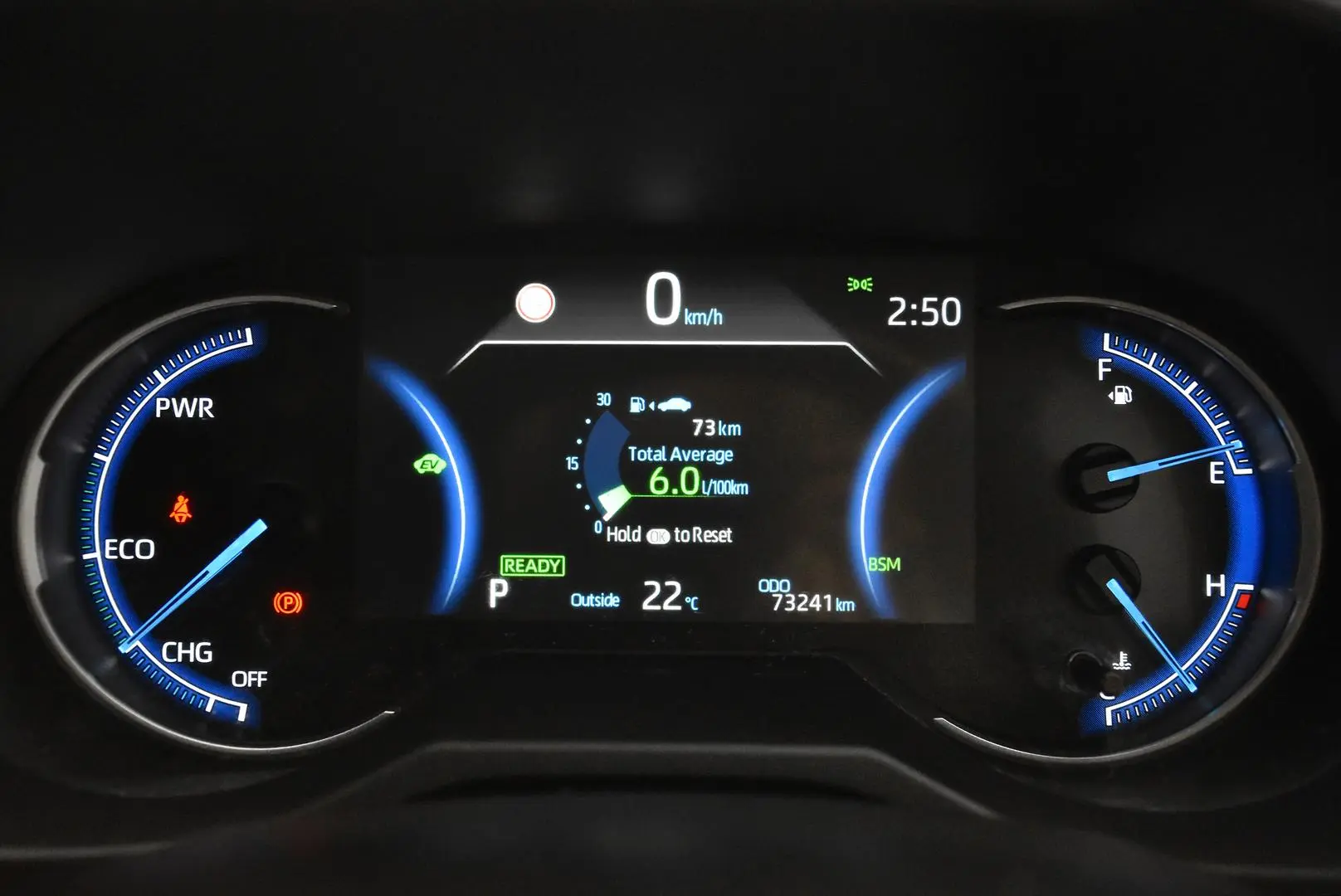 2020 Toyota RAV4 Gallery Image 12