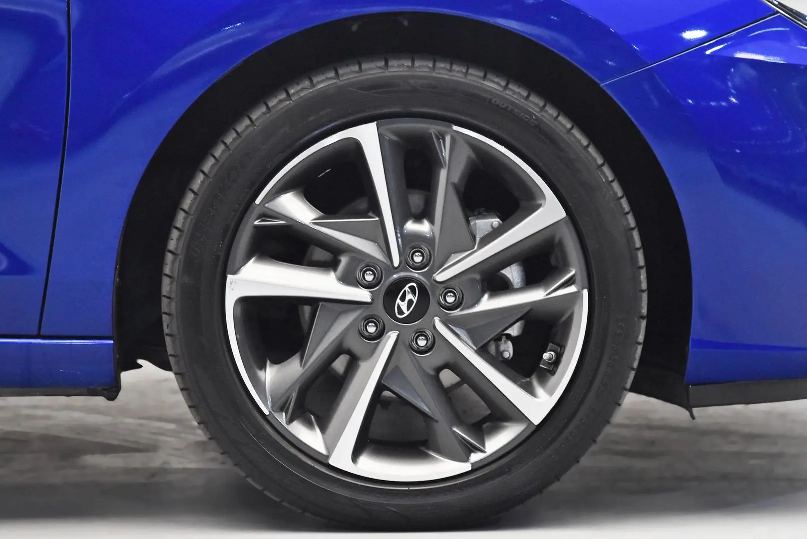 2021 Hyundai i30 Gallery Image 22