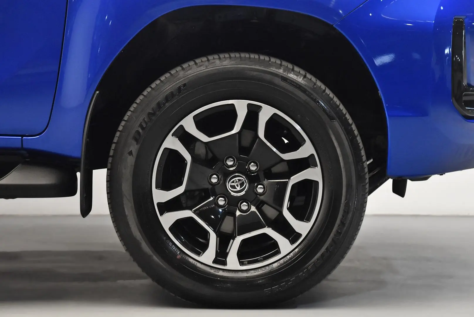 2023 Toyota Hilux Gallery Image 22