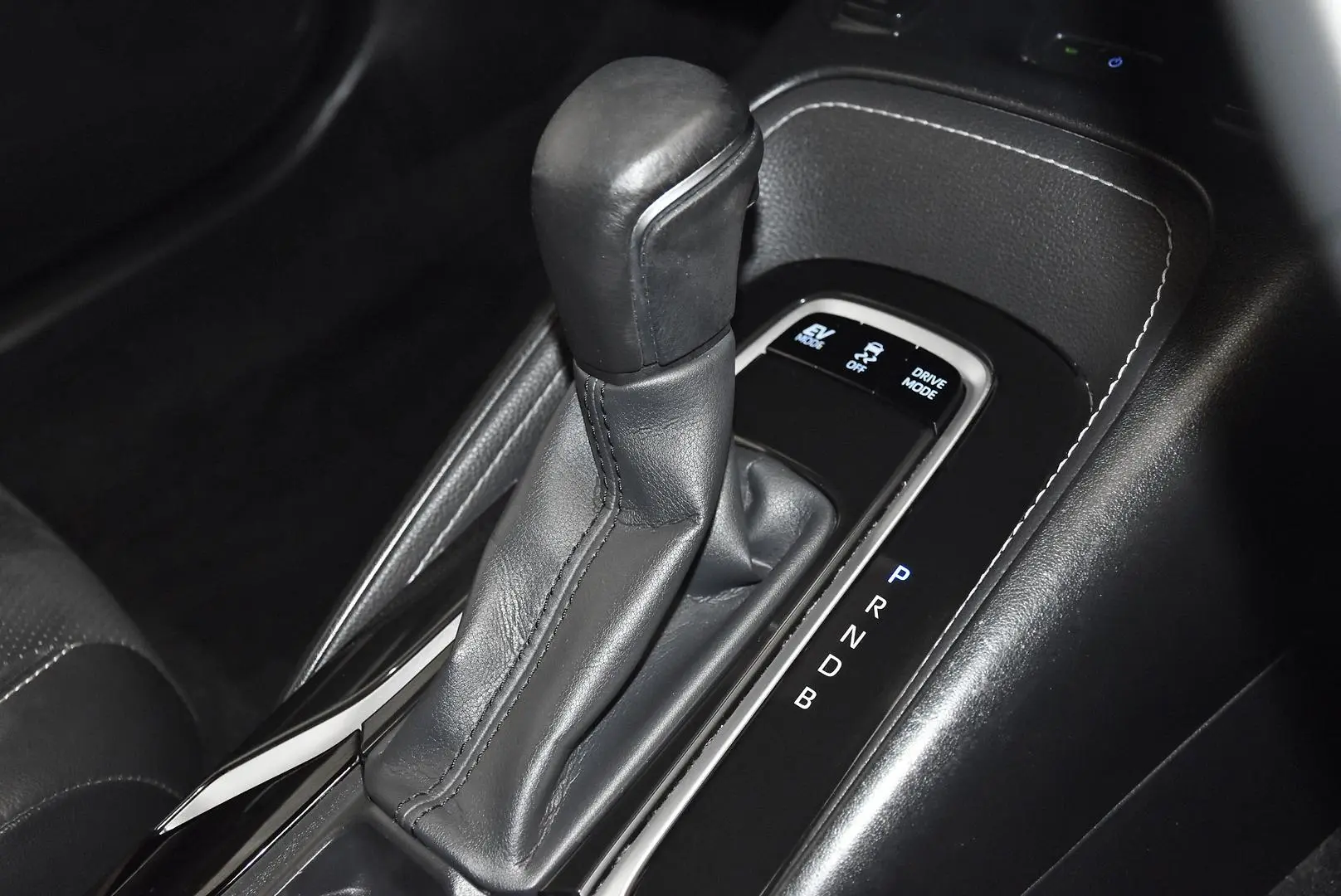 2018 Toyota Corolla Gallery Image 14