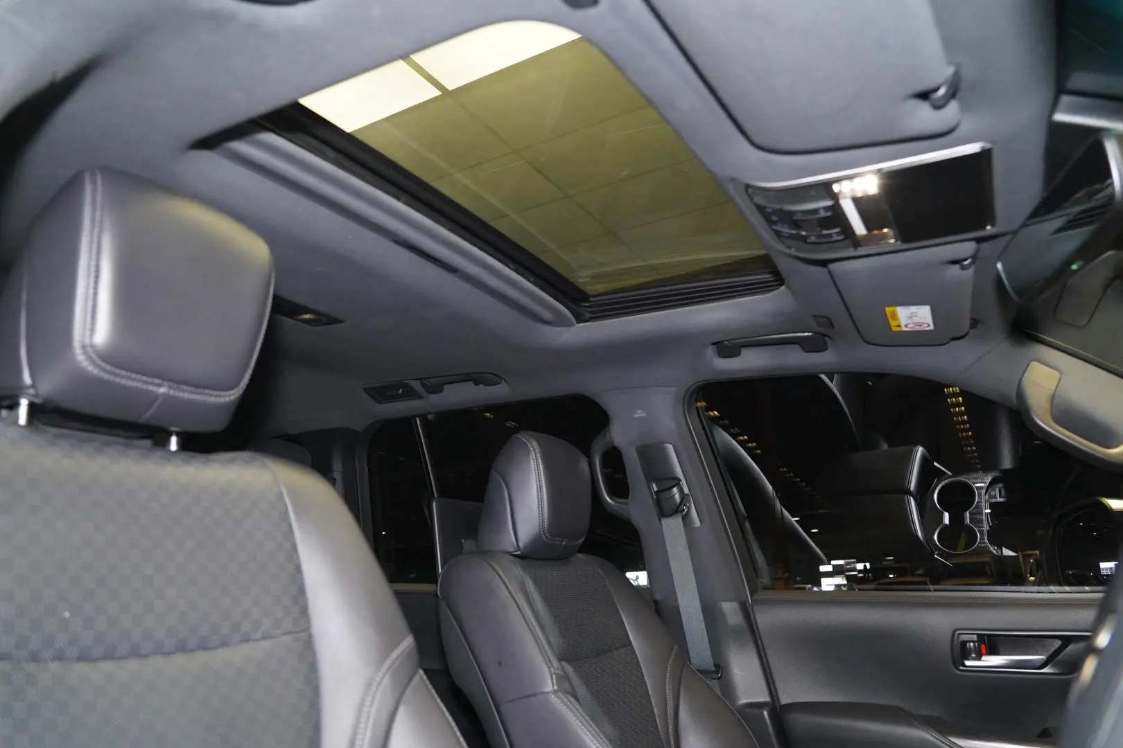 2024 Toyota Landcruiser Gallery Image 18
