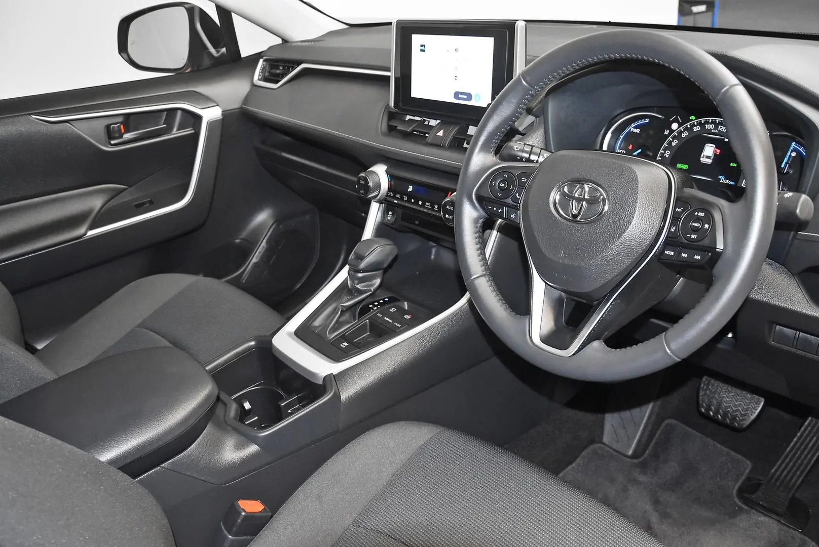 2024 Toyota RAV4 Gallery Image 9