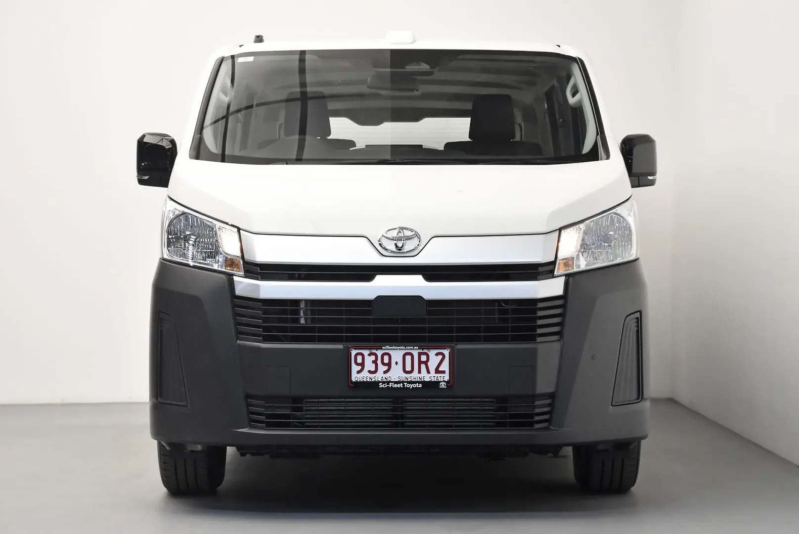 2025 Toyota Hiace Gallery Image 2