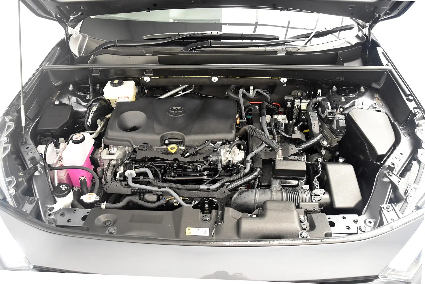 2024 Toyota RAV4 Gallery Image 22