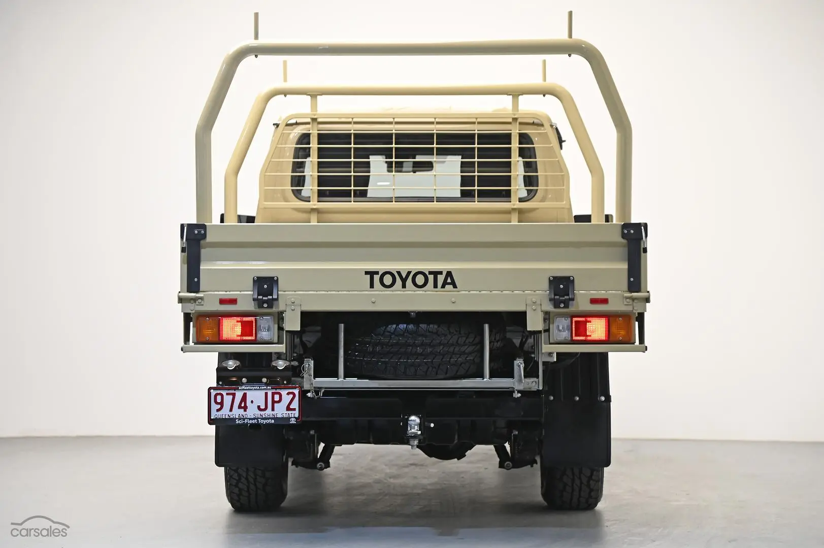2022 Toyota Landcruiser Image 6