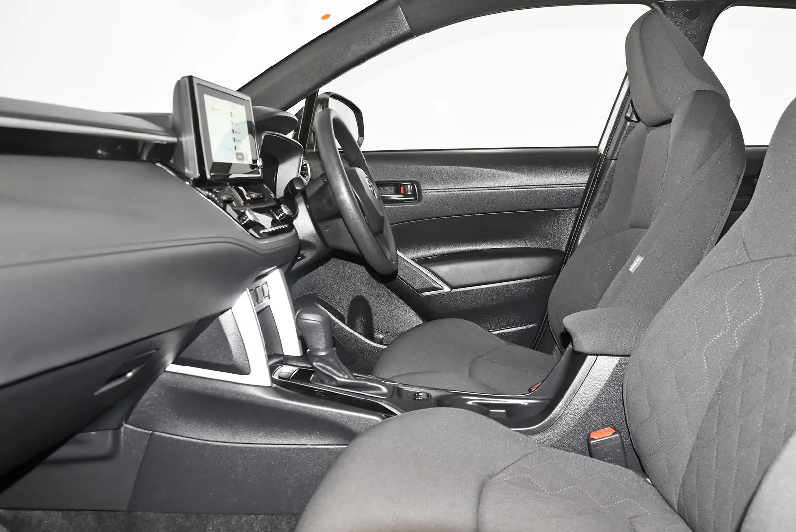 2024 Toyota Corolla Cross Gallery Image 17