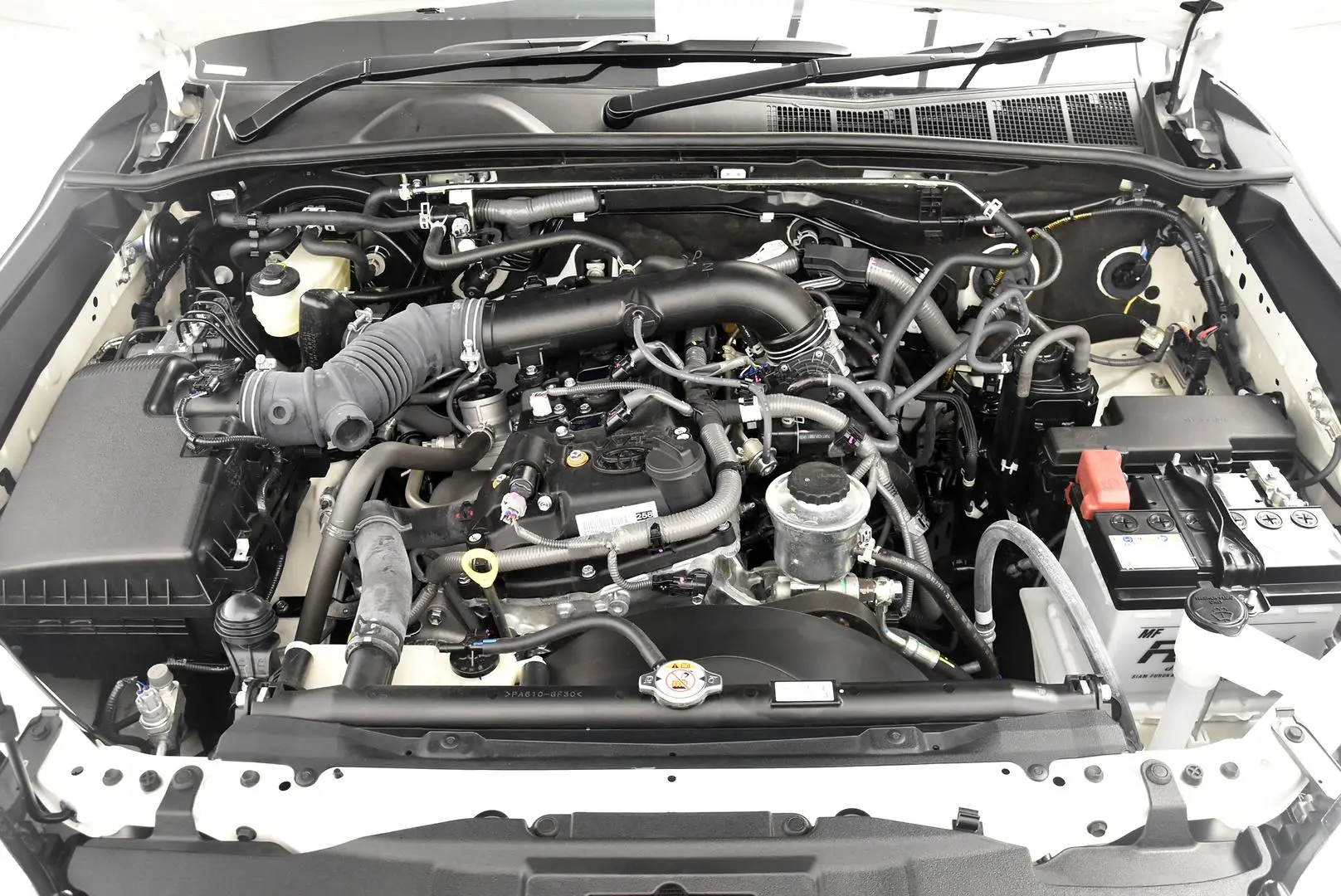 2024 Toyota Hilux Gallery Image 19