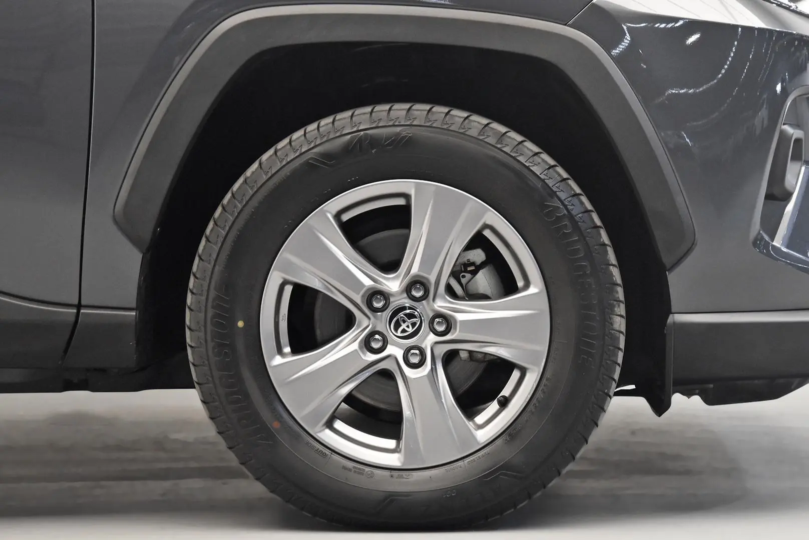 2022 Toyota RAV4 Gallery Image 22