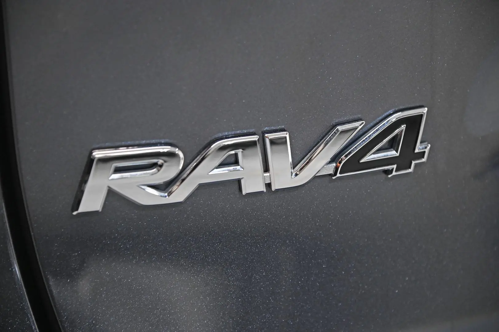 2023 Toyota Rav4 Gallery Image 7