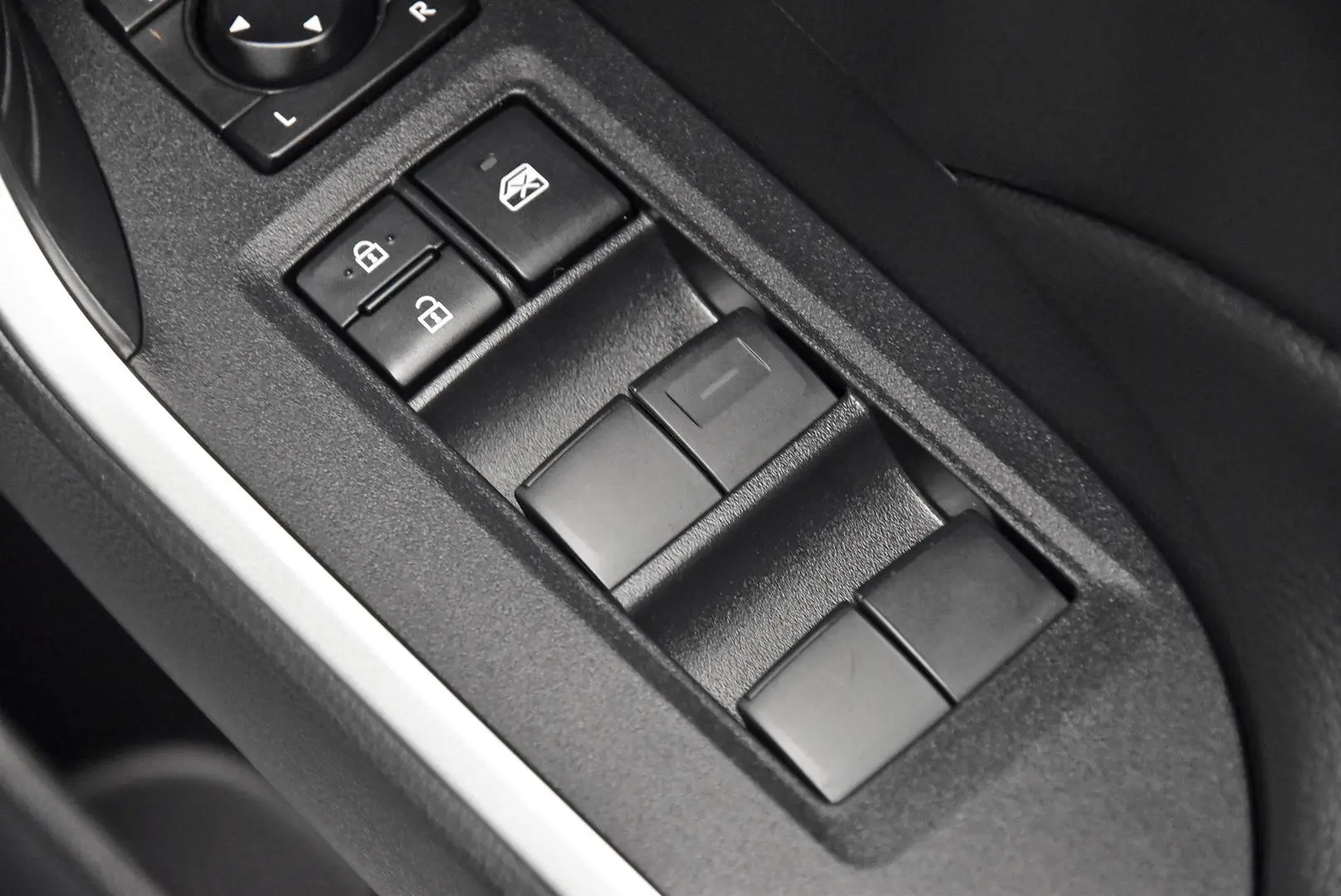 2024 Toyota RAV4 Gallery Image 10