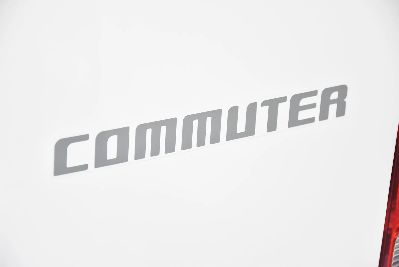 2017 Toyota Hiace Gallery Image 8