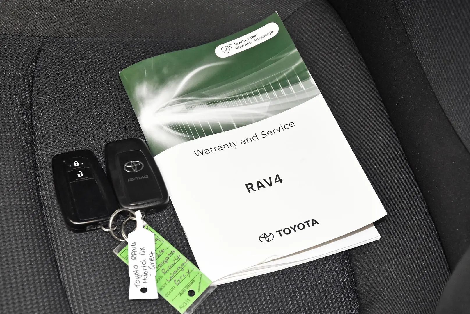 2024 Toyota RAV4 Gallery Image 20