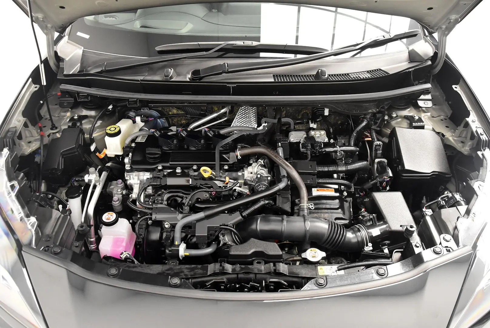 2024 Toyota Yaris Cross Gallery Image 23
