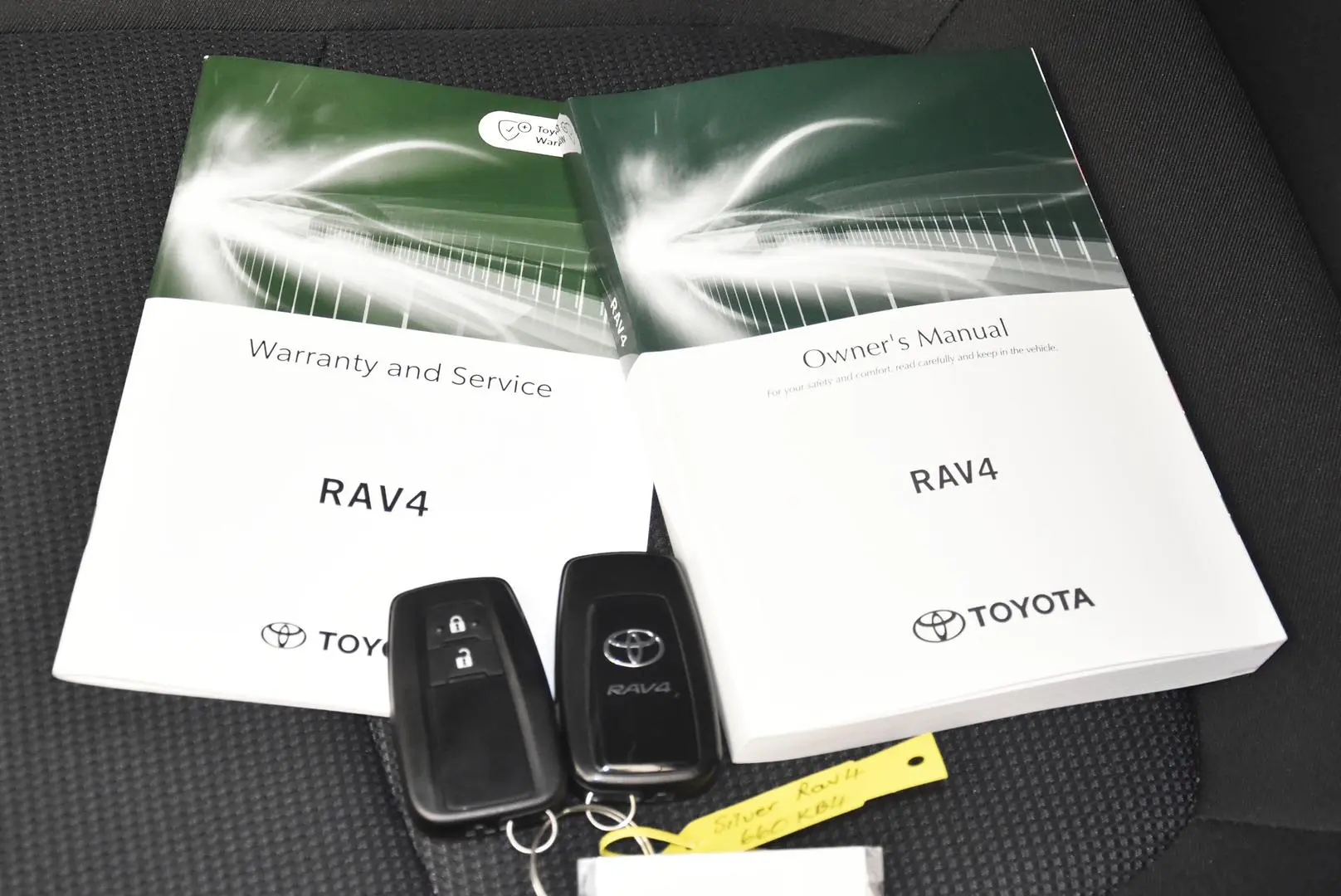 2024 Toyota RAV4 Gallery Image 20