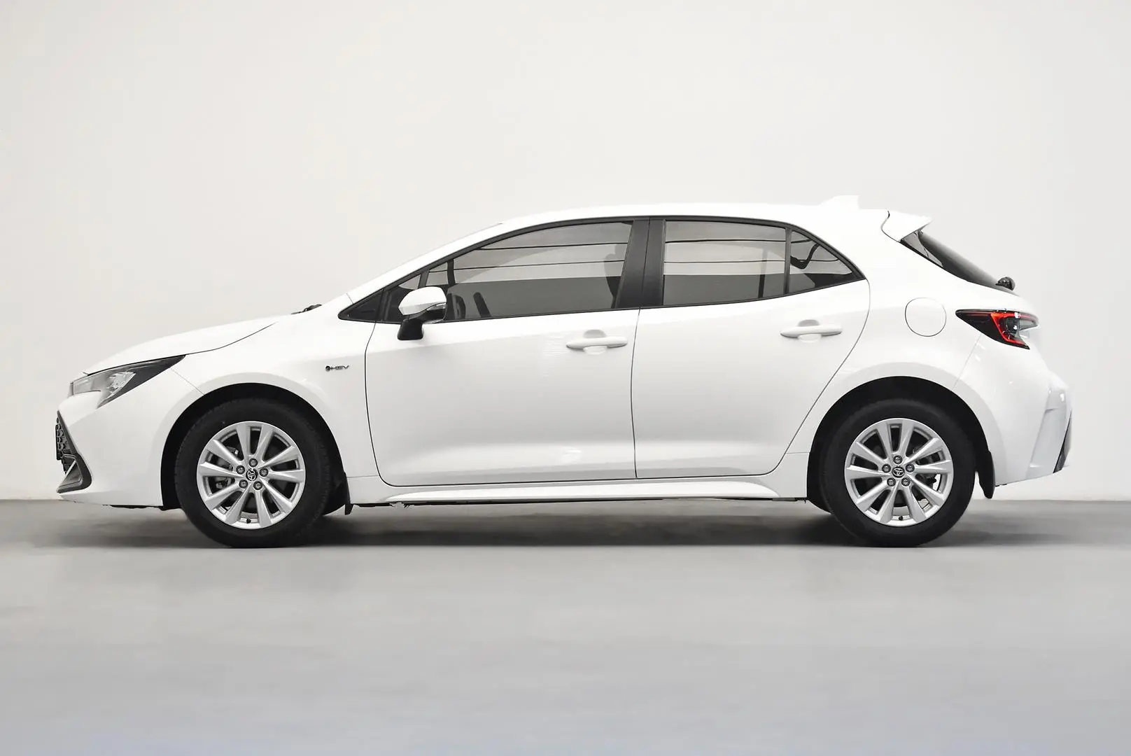 2024 Toyota Corolla Gallery Image 4