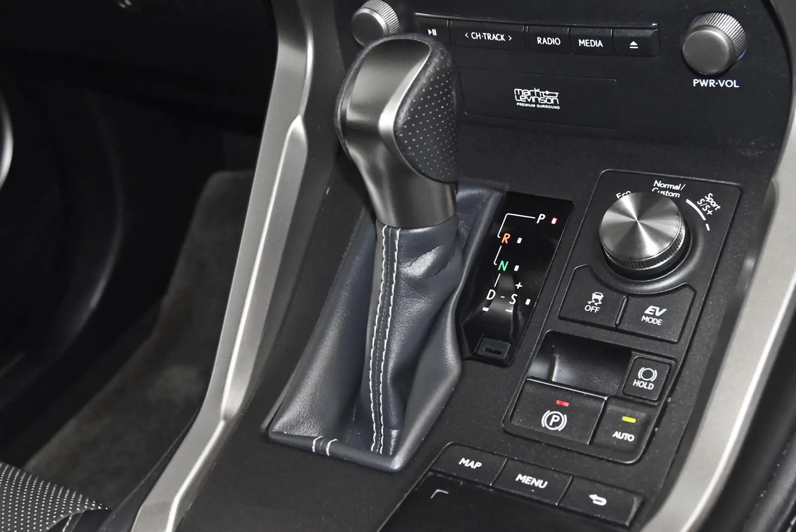 2019 Lexus NX Gallery Image 13